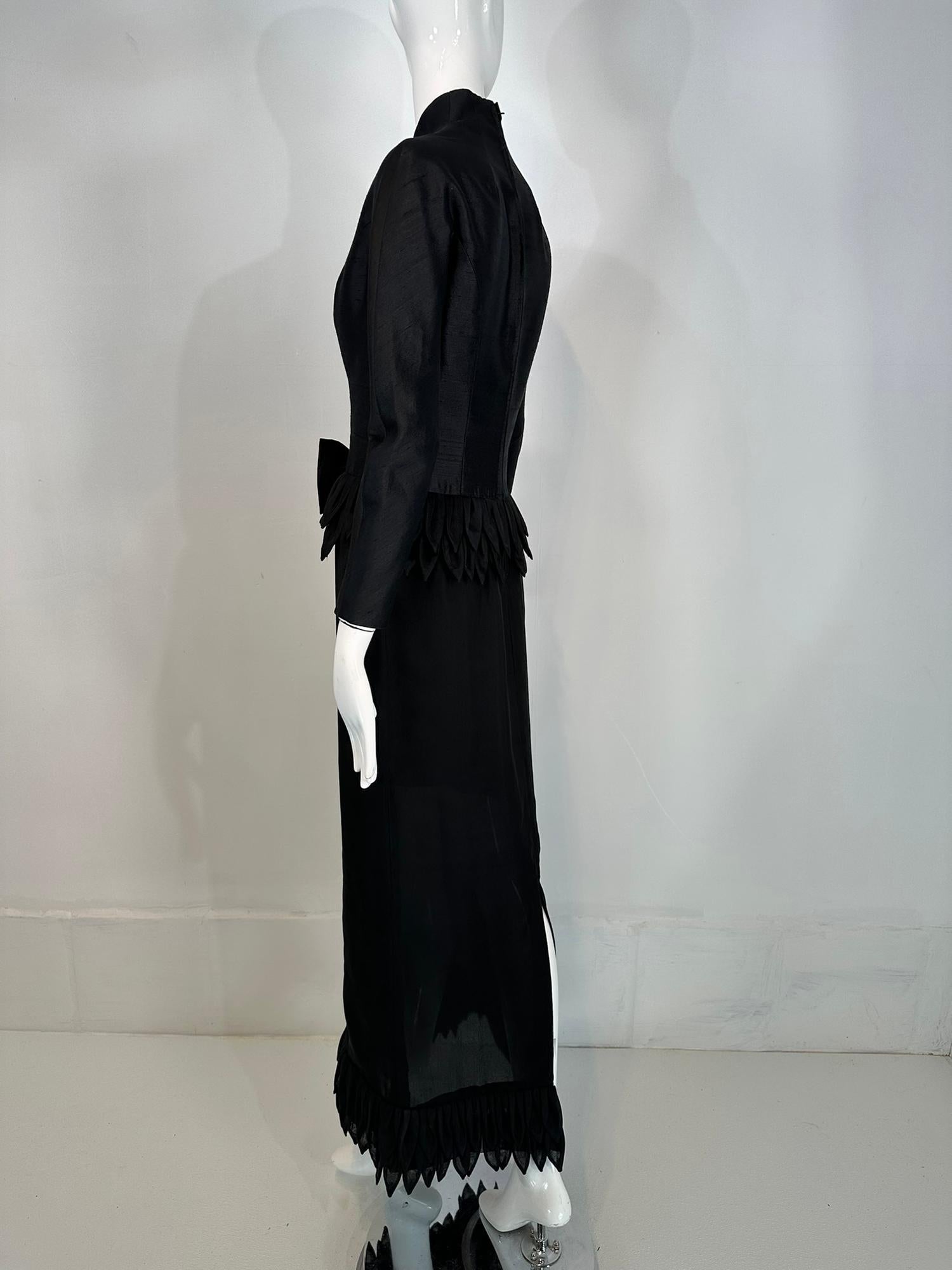 Vinchi Demi Couture Black Silk Hand Rolled Petal Evening Dress 1960s Hong Kong For Sale 2