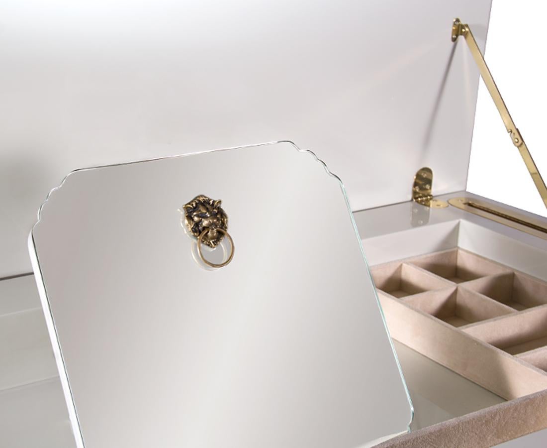 Contemporary Vinci Chest of Drawers with Gold Leaf Painted on Brass Ornaments For Sale