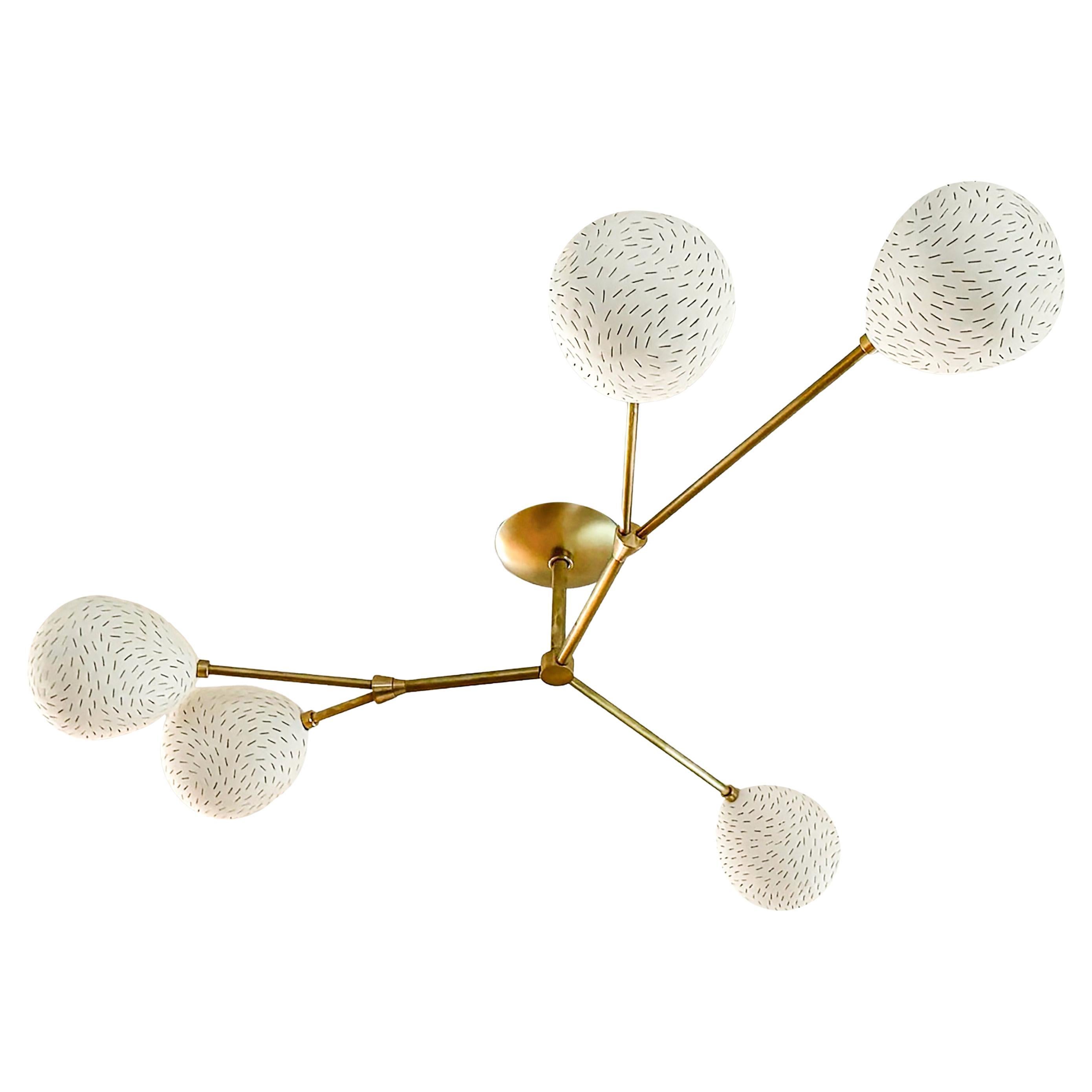 VIGNE CINQ • Lustre semi-affleurant • Luminaires sculpturaux • Laiton • Céramique en vente