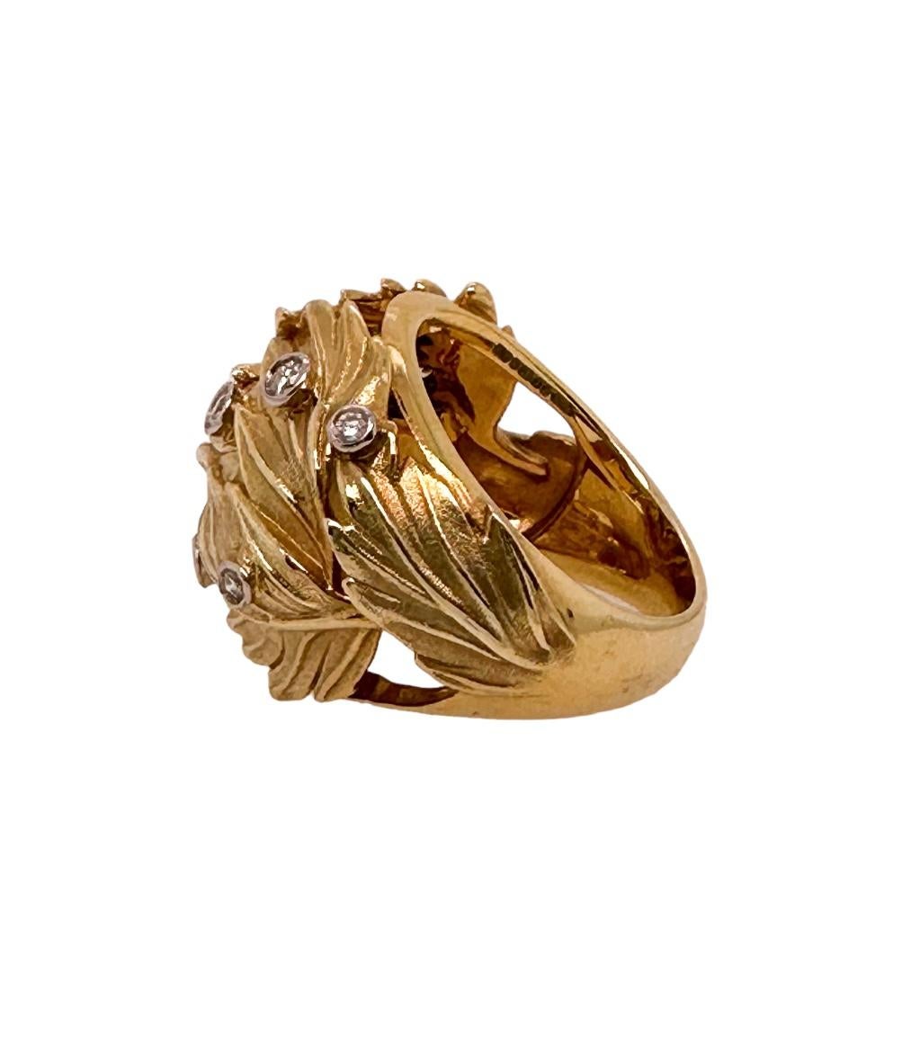Contemporary Vine Leaf Bombe Ring - 14ct yellow gold with brilliant diamonds For Sale