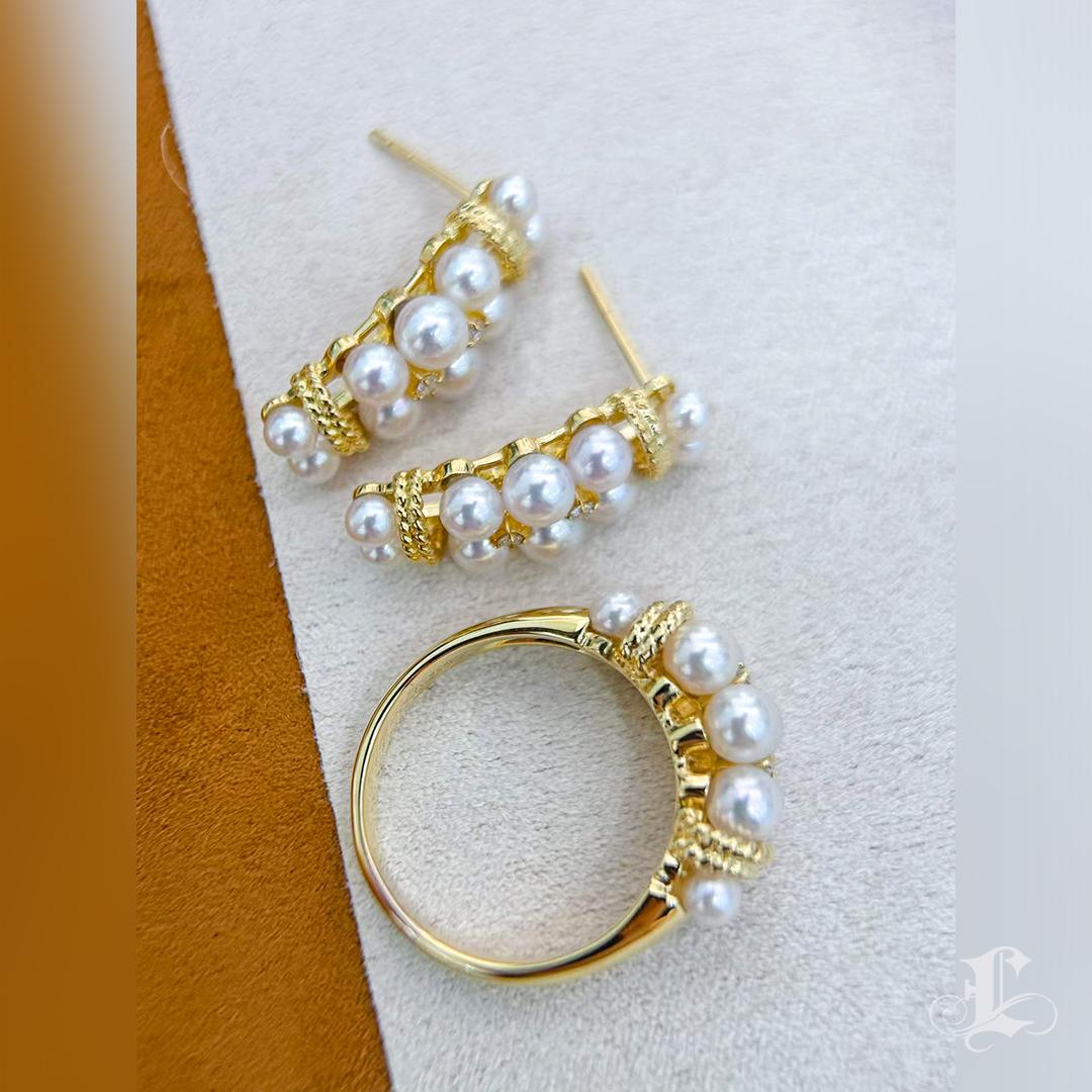 Anello con ghirlanda di perle Akoya e diamanti in vendita 2