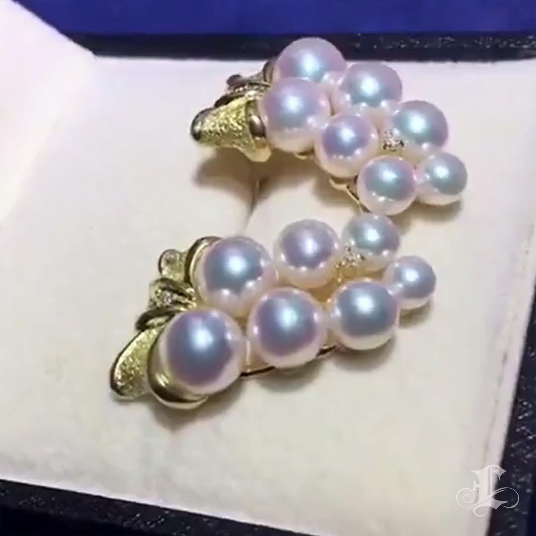 【Sinfonia di vite】Orecchini di perle Akoya di Aurora a grappolo in vendita 1