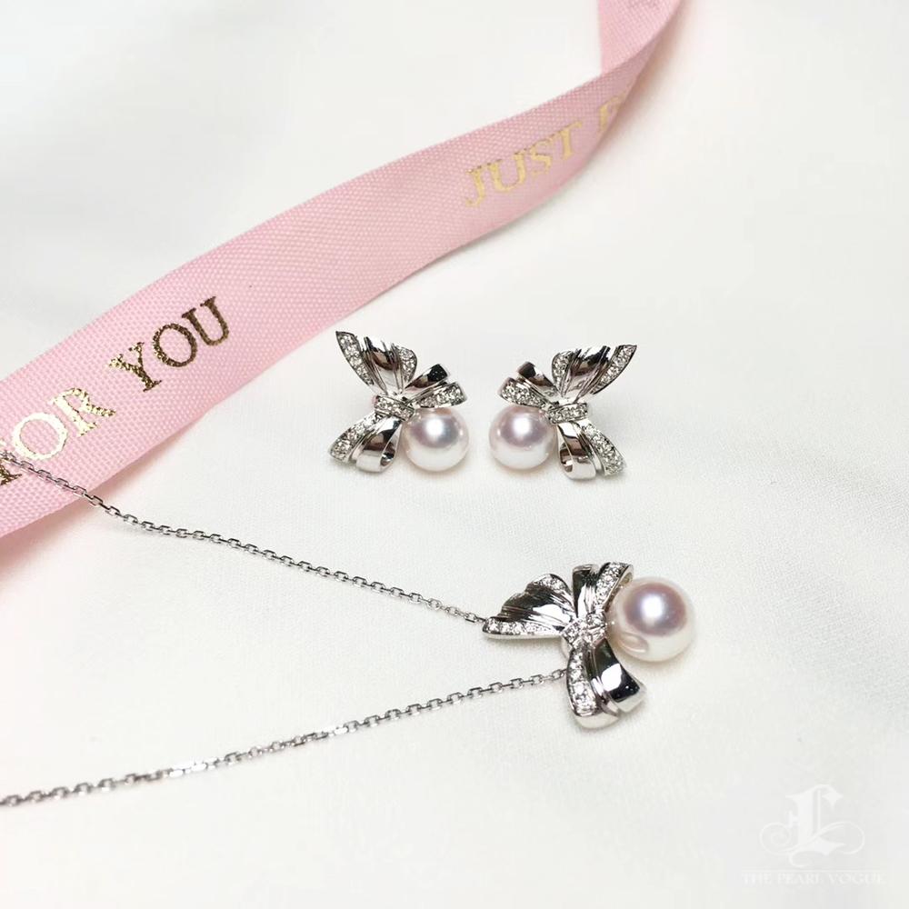 【Vine Symphony】Aurora Ribbon Akoya Pearl Diamond Set – Earrings & Pendant For Sale 6