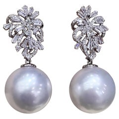 【Vine Symphony】Blossom Radiance 12-13mm South Sea Pearl & Diamond Earrings