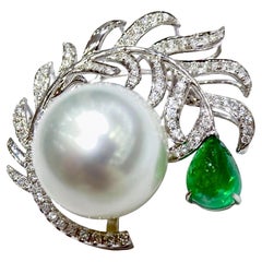 【Vine Symphony】Dewdrop Leaf Aurora South Sea Pearl & Emerald Pendant