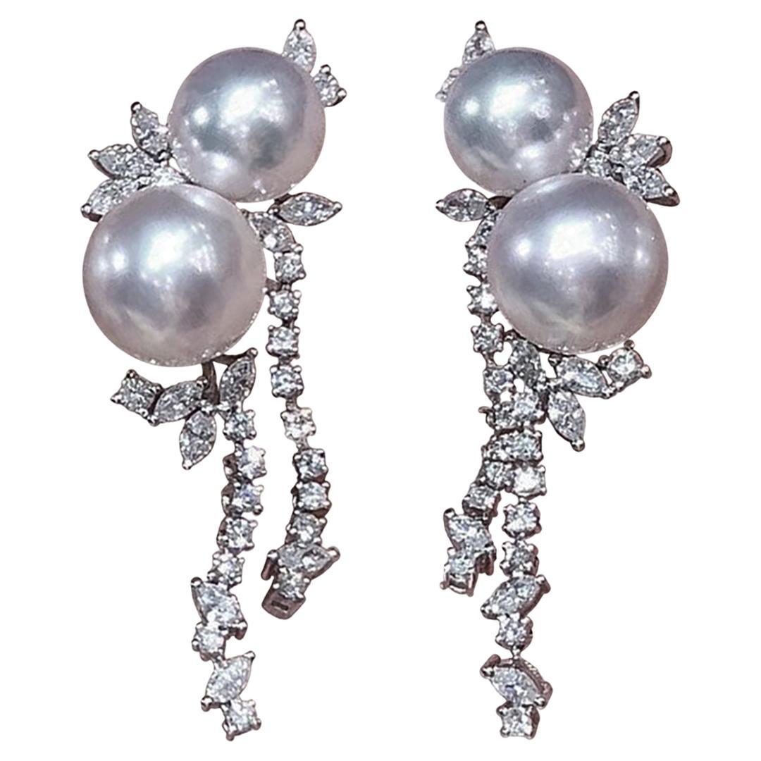 Orecchini a goccia con perle Akoya e fiori di diamante Aurora