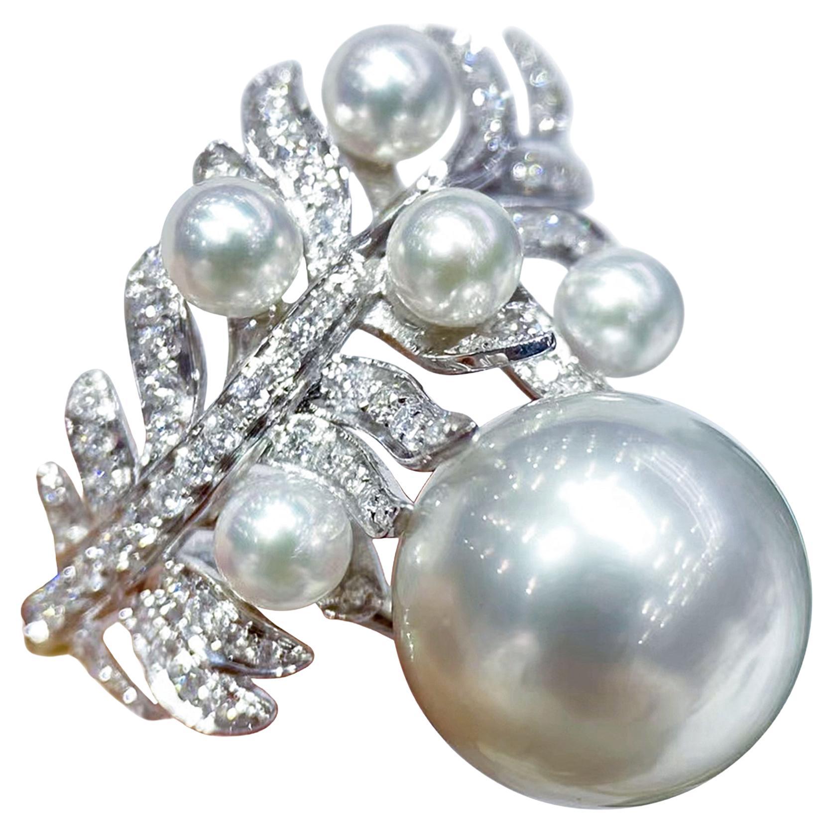 【Vine Symphony】Diamond Leaf Spray South Sea Pearl Sculptural Ring For Sale