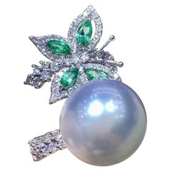 【Vine Symphony】Emerald Butterfly South Sea Pearl & Diamond Ring, 18k Gold