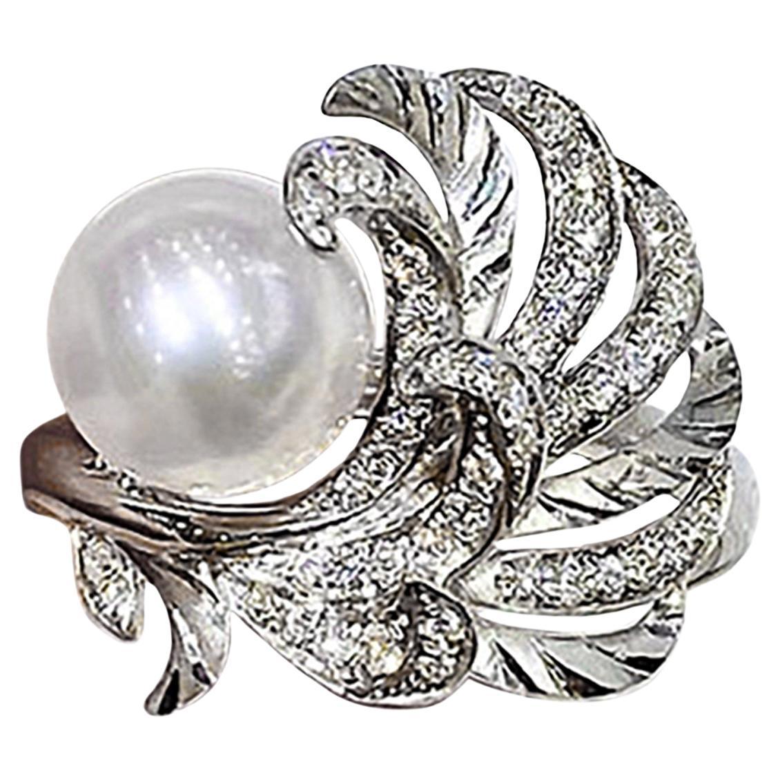 【Vine Symphony】Feathered Grace - Aurora Akoya Pearl Diamond Cocktail Ring