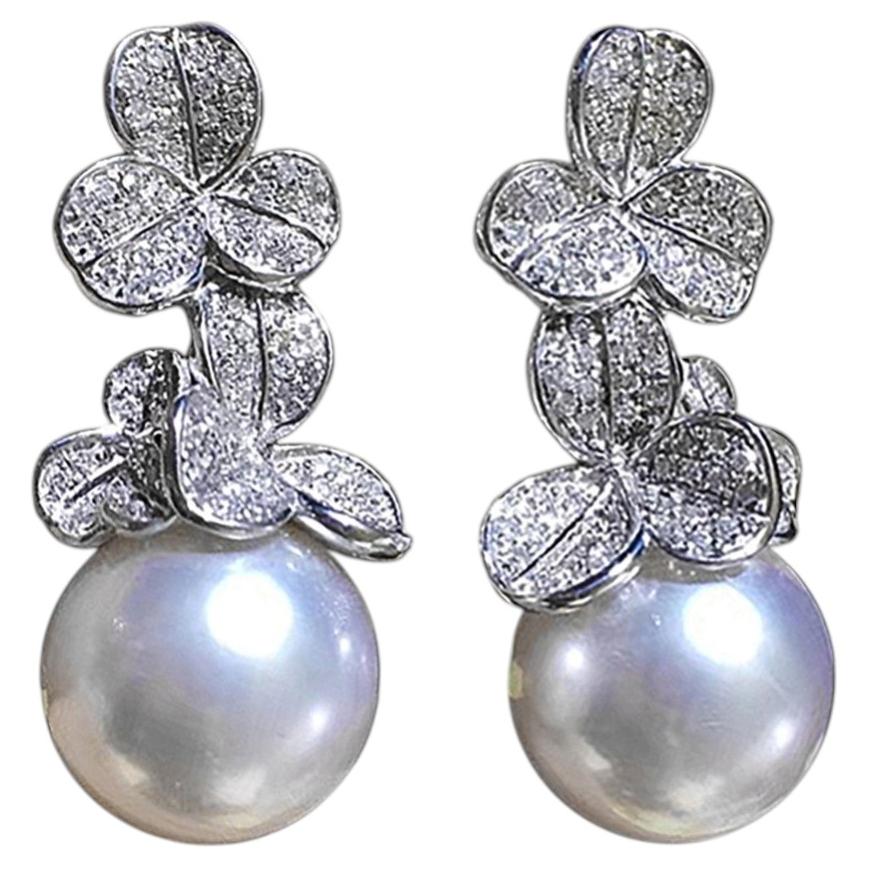 【Vine Symphony】Hope in Bloom Clover Duet Earrings For Sale