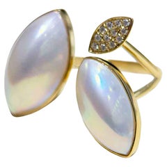 【Vine Symphony】Leaf Whisper Aurora Japanese Mabe Pearl & Diamond Ring