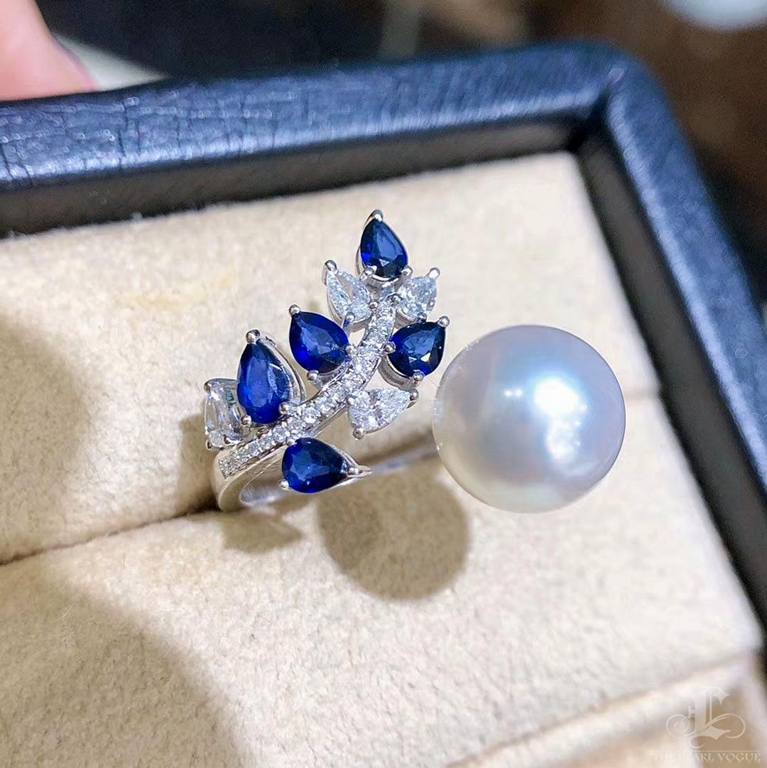 【Vine Symphony】Sapphire Leaf South Sea Pearl Diamond Ring In New Condition For Sale In New York, NY