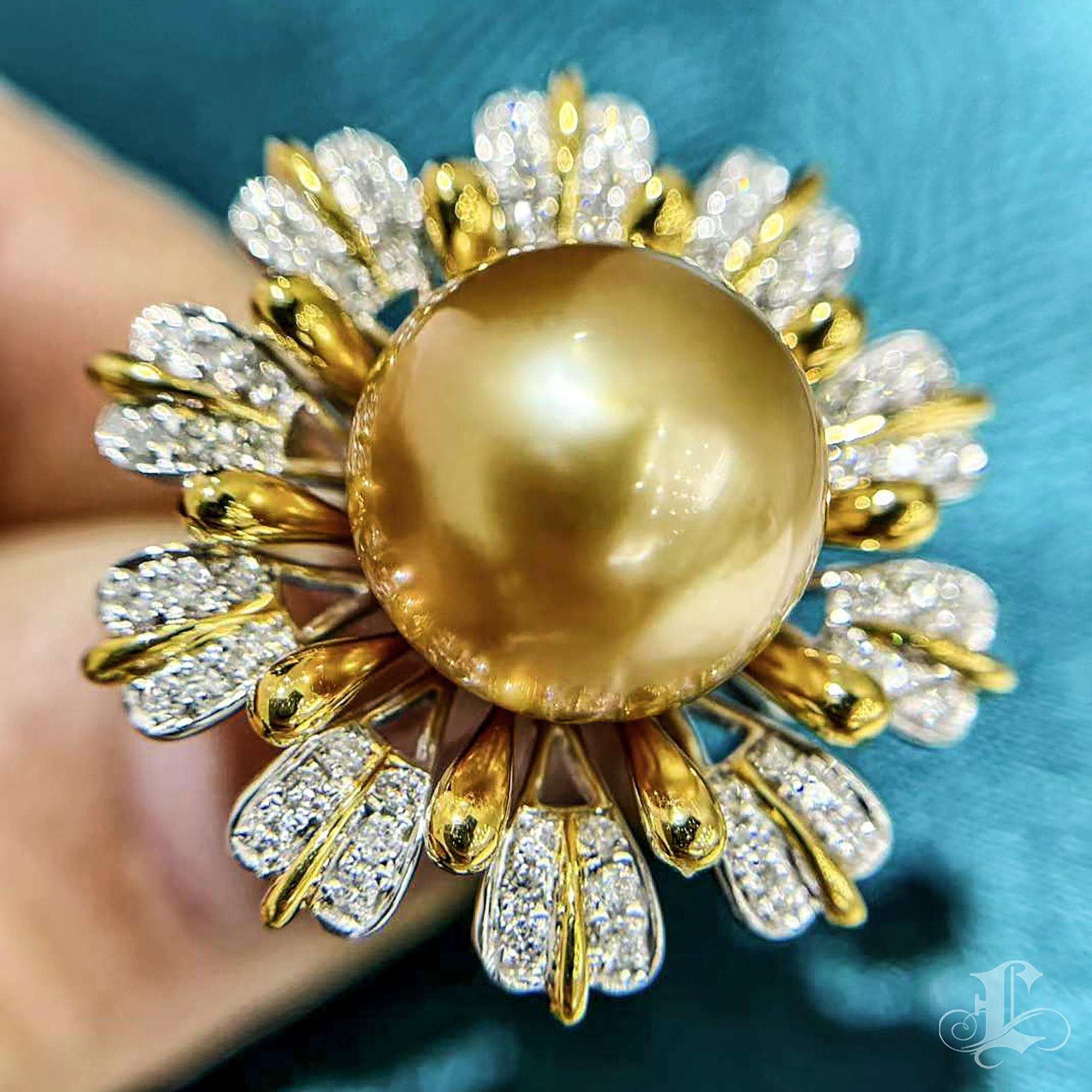 【Vine Symphony】Sunburst Bloom Bague diamant perle des mers du sud dorée Neuf - En vente à New York, NY