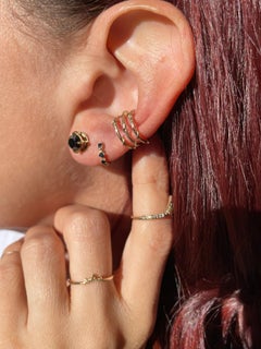 Vine & Thorn 18k Gold Brilliant-Cut 2.35 Carat Black Diamond Stud Earrings
