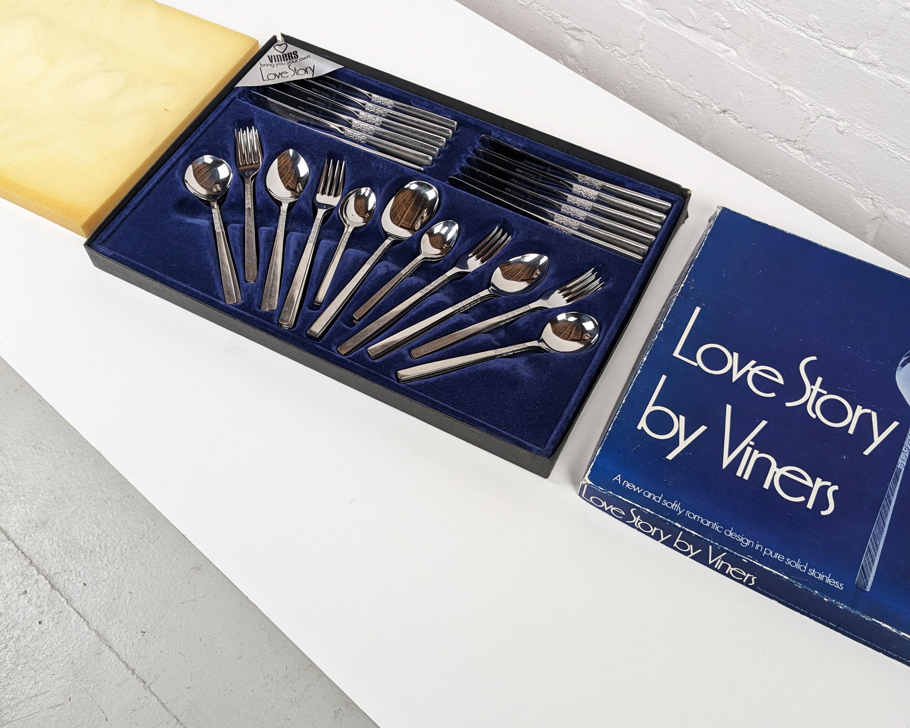 Viners ‘Love Story’ cutlery, Presentation set, stainless steel, 44 pc, 1970s 4