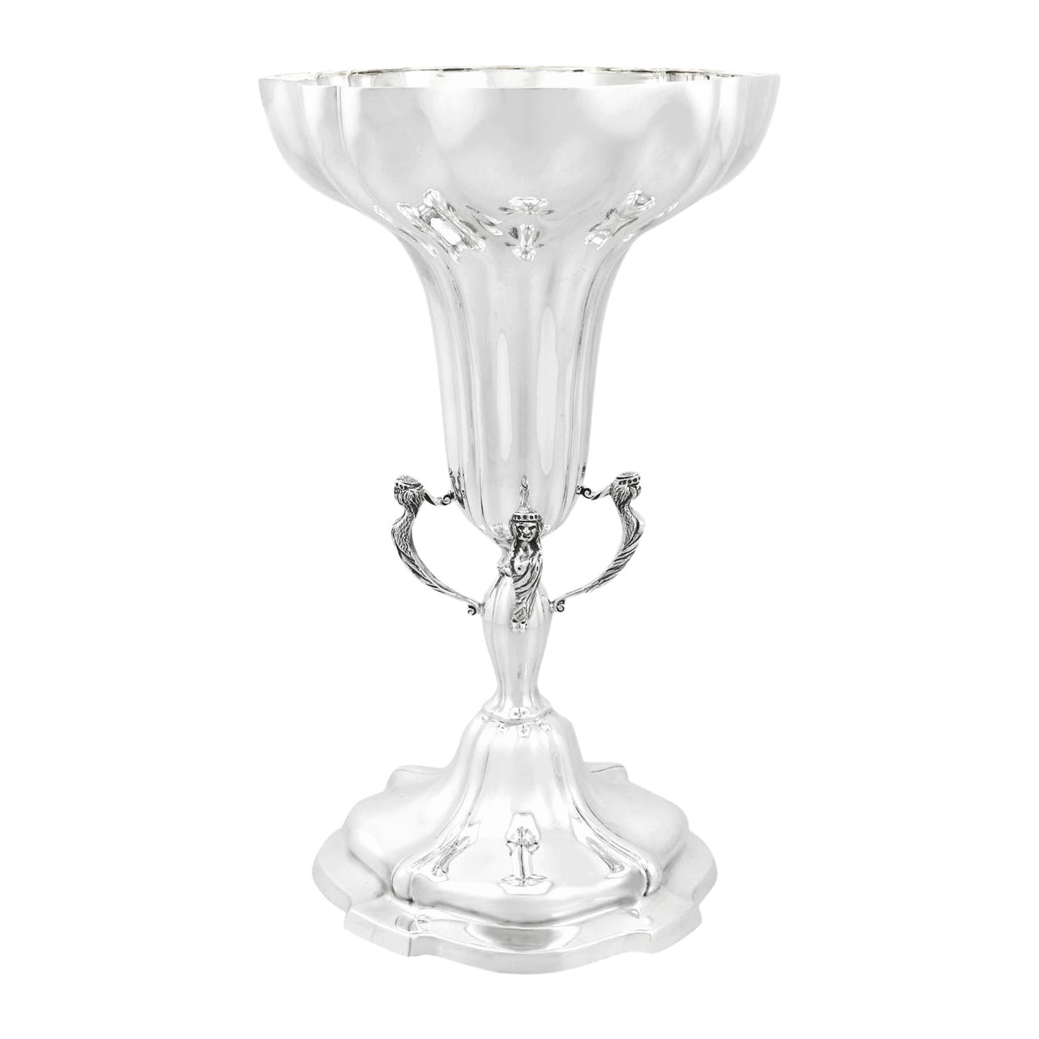 Coppa o vaso di presentazione in argento sterling antico edoardiano di Viners Ltd del 1930