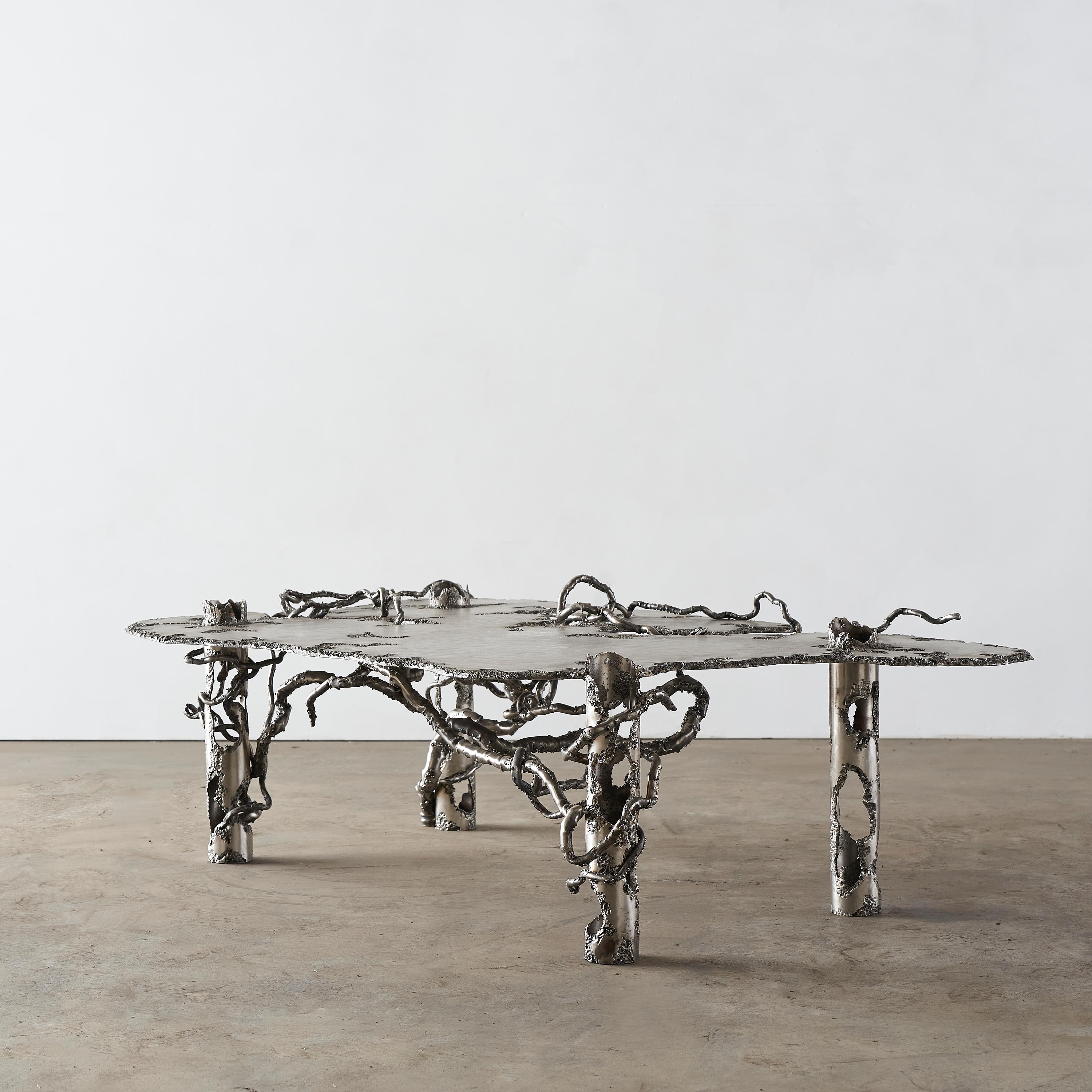 Autre Table basse Vines par Michael Gittings en vente