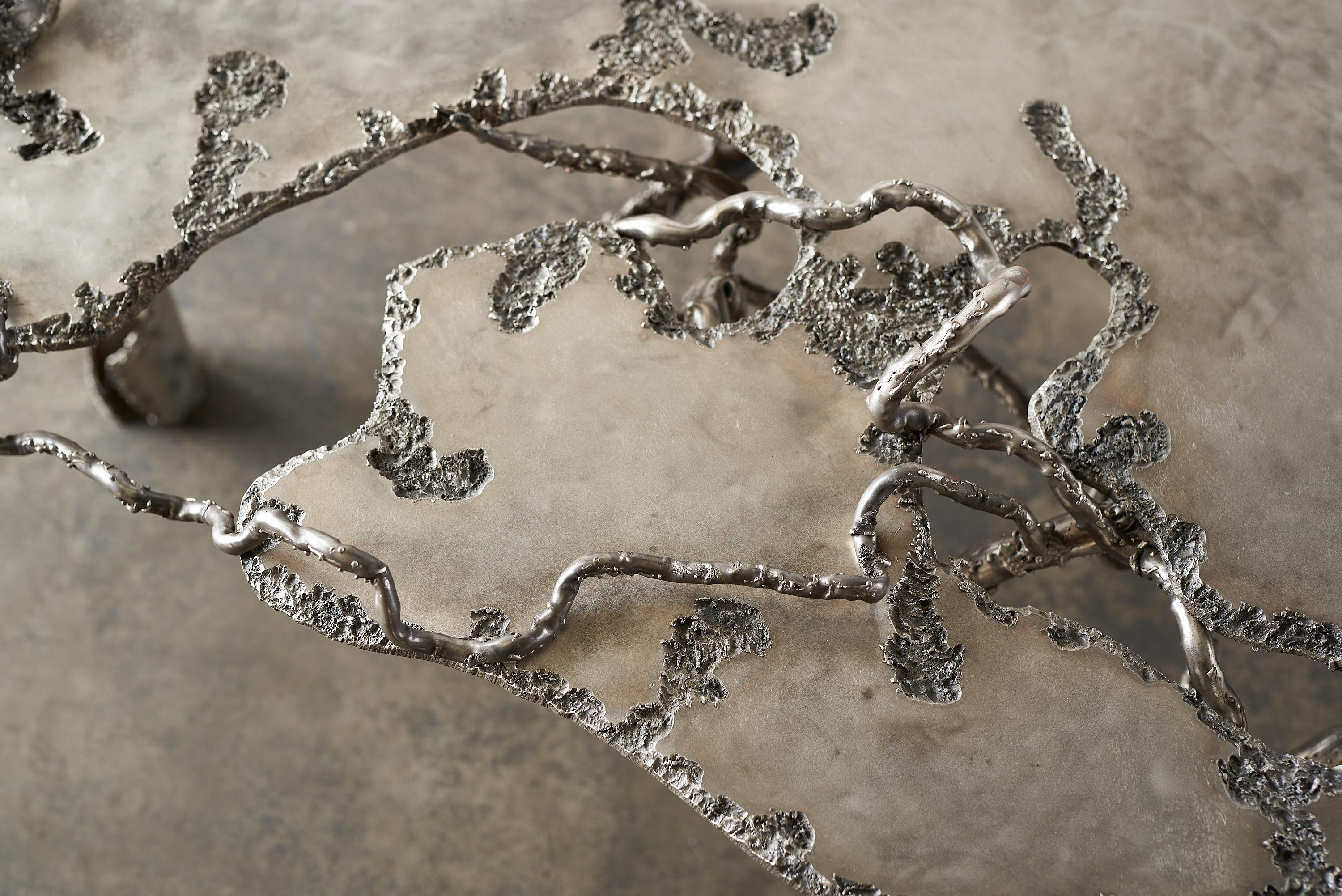 Table basse Vines par Michael Gittings Neuf - En vente à Geneve, CH