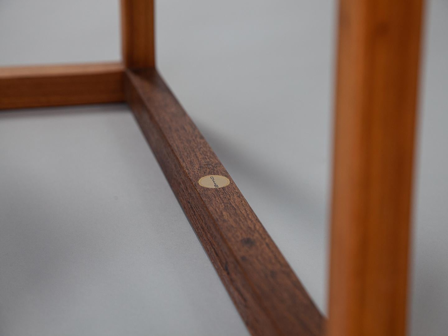 Fauteuil Variously fabriqué à partir de divers Woods brésiliens. en vente 3