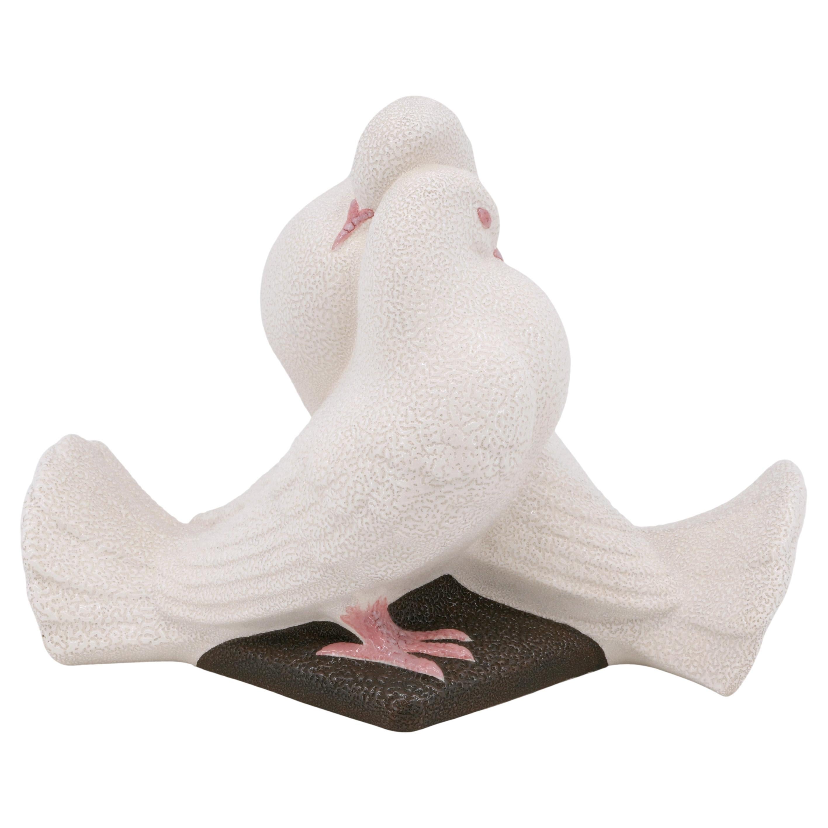 VINSARE Scultura di coppia di colombe in ceramica Art Déco, Sèvres, Francia, 1920