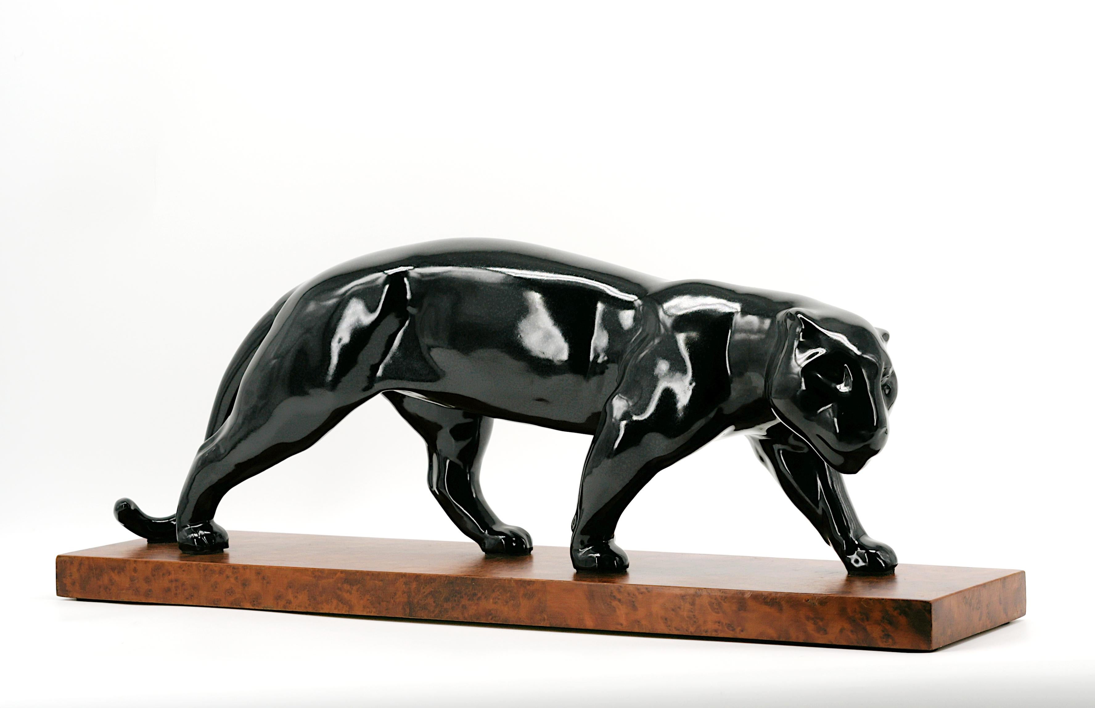 VINSARE - SEVRES Schwarzer Panther, 1920 (Art déco) im Angebot