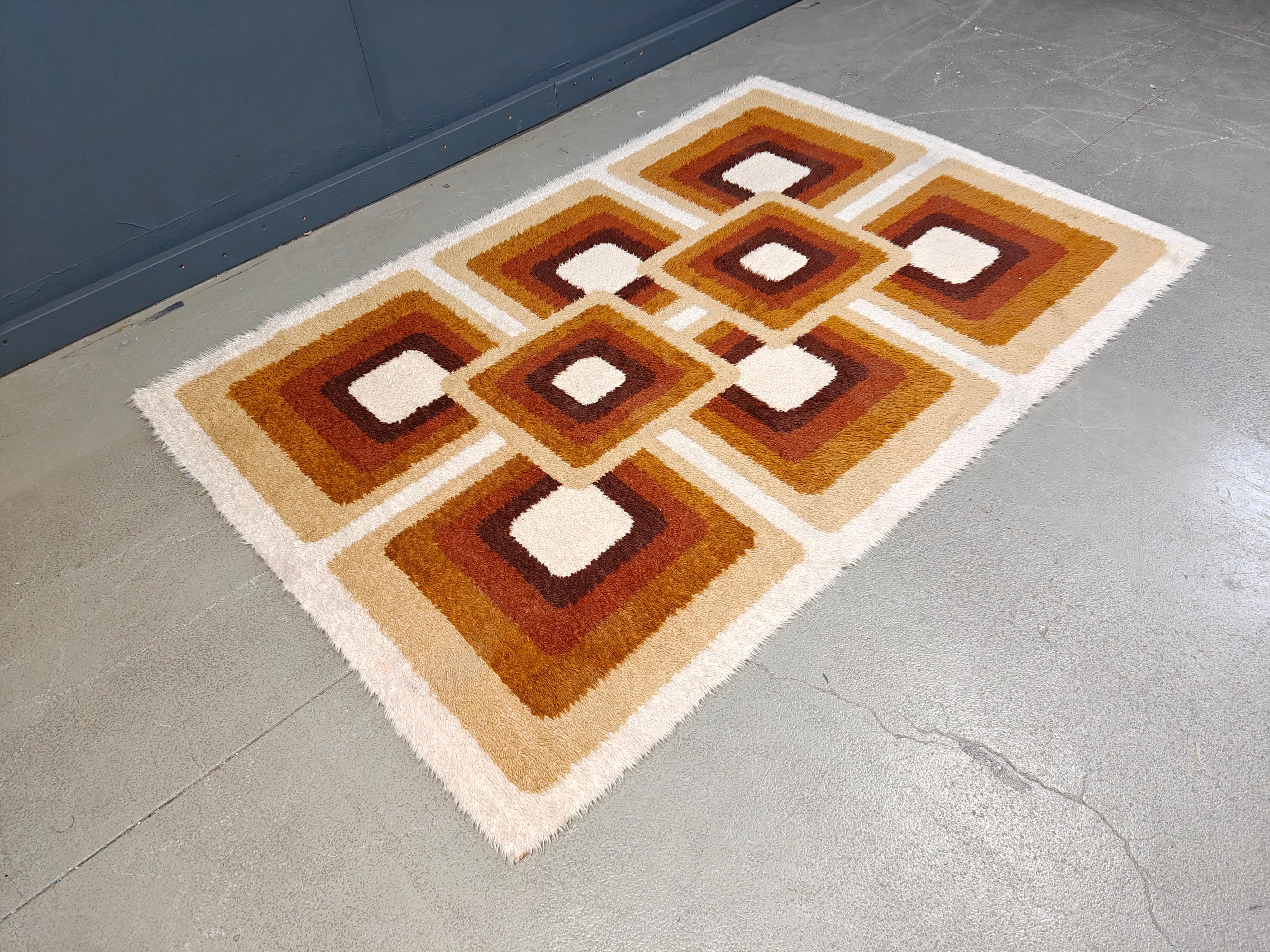 Fine XX secolo Tappeto modernista Vintae, anni '70 - Belgio in vendita