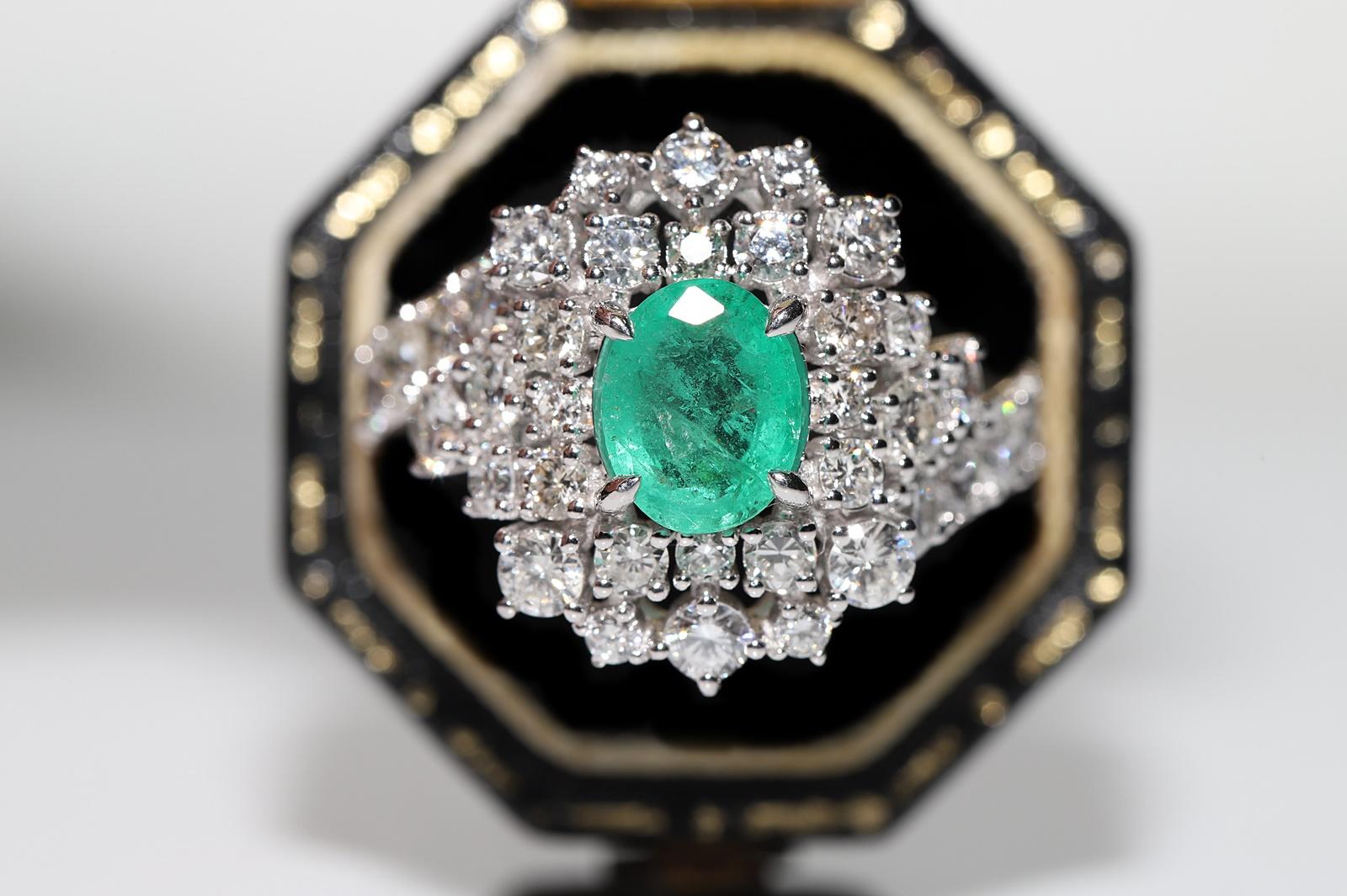 Vintaga 18k Gold natürlicher Diamant und Smaragd dekoriert starker Ring im Zustand „Gut“ im Angebot in Fatih/İstanbul, 34