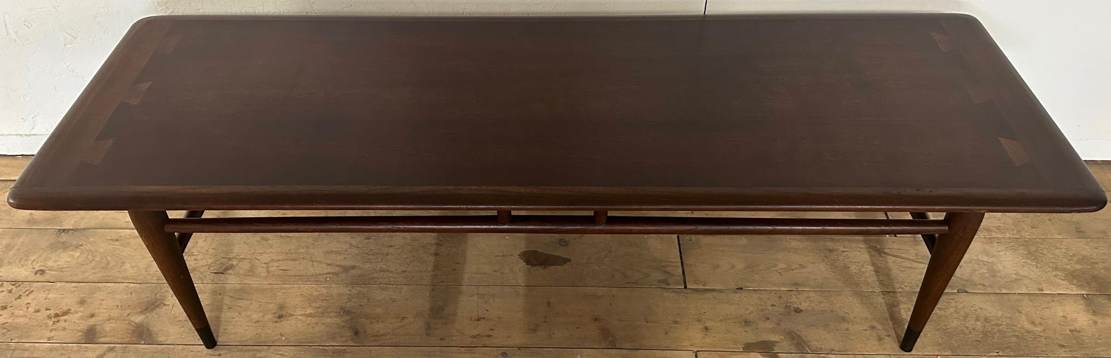 Vintagae Mid-Century Modern Walnut Coffee Table 3