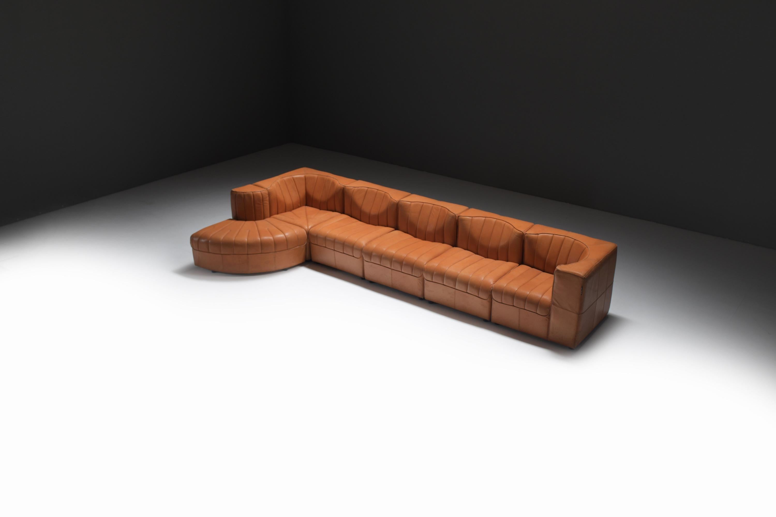 Sofá modular vintage Novemila 9000 de Tito Agnoli para Ligne JF Mur - Francia en Bueno estado para la venta en Buggenhout, Oost-Vlaanderen