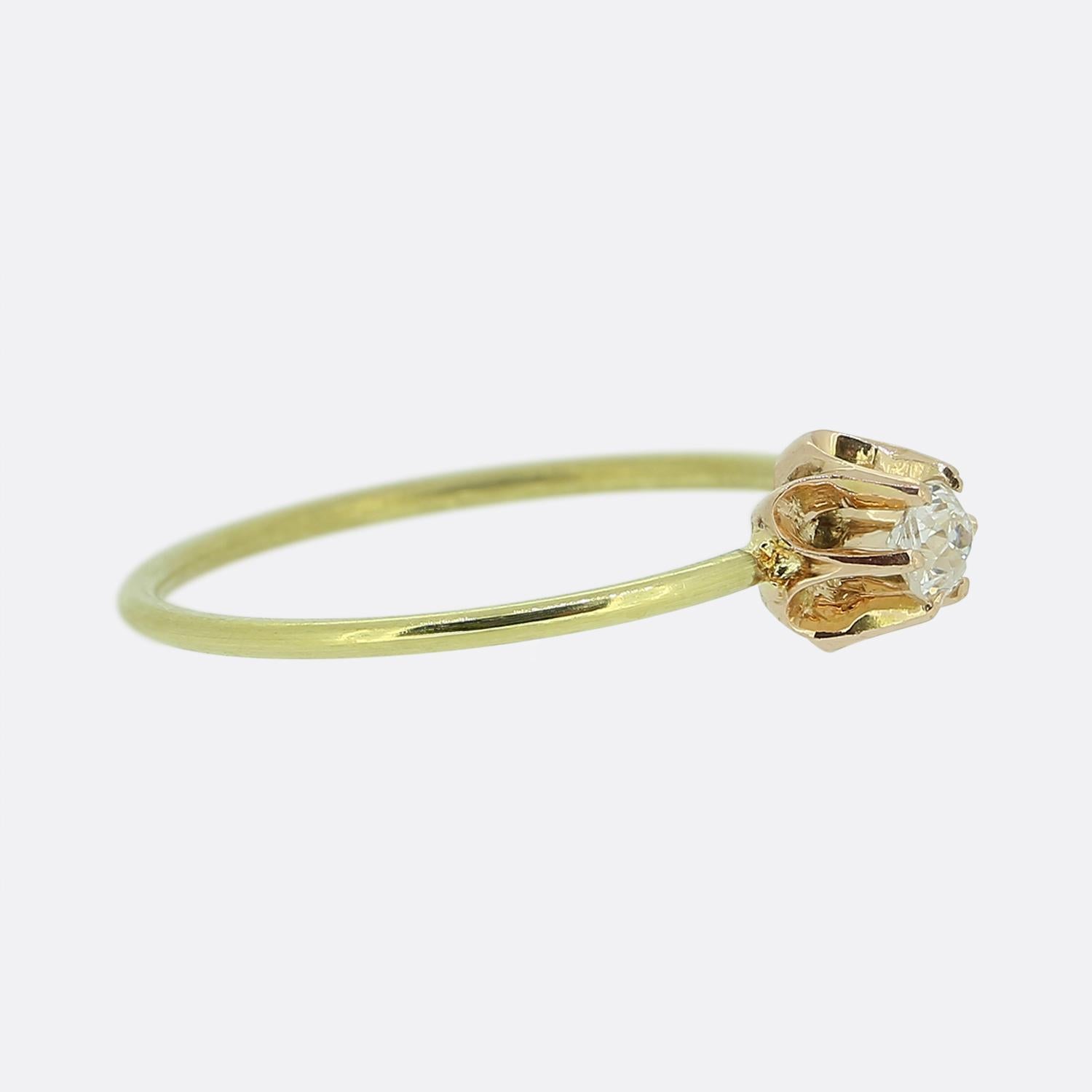 Stapelbarer Blumenring mit 0,12 Karat Diamant (Alteuropäischer Schliff) im Angebot
