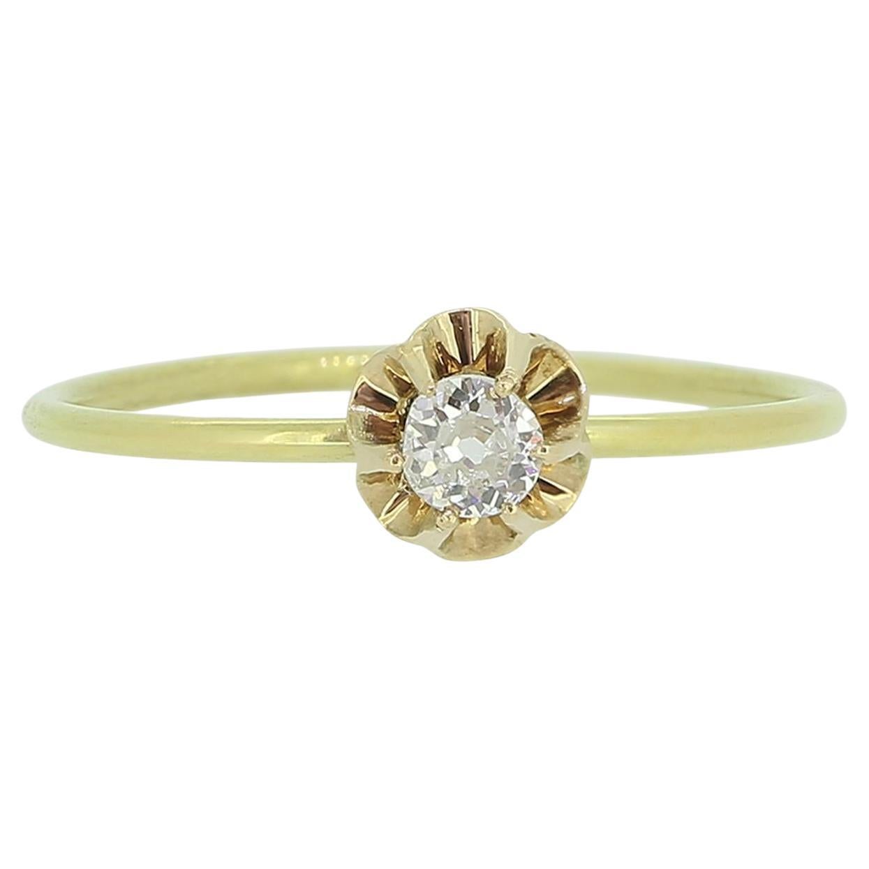 Anillo Flor Apilable Vintage de Diamantes de 0,12 Quilates