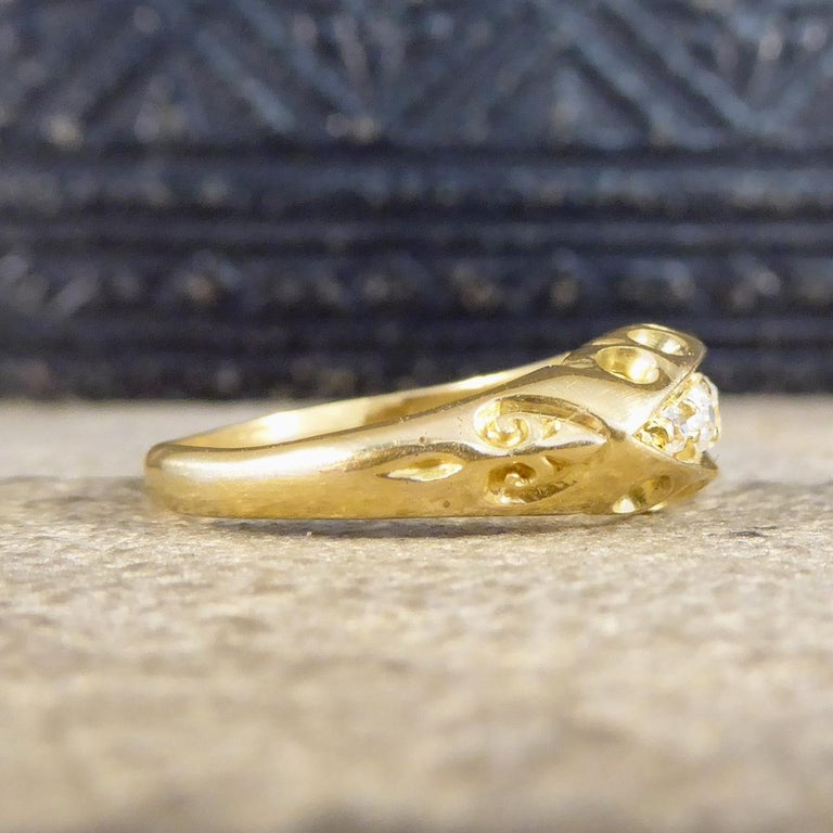 Vintage 0.20ct Diamond Five Stone Boat Ring in 14ct Yellow Gold For