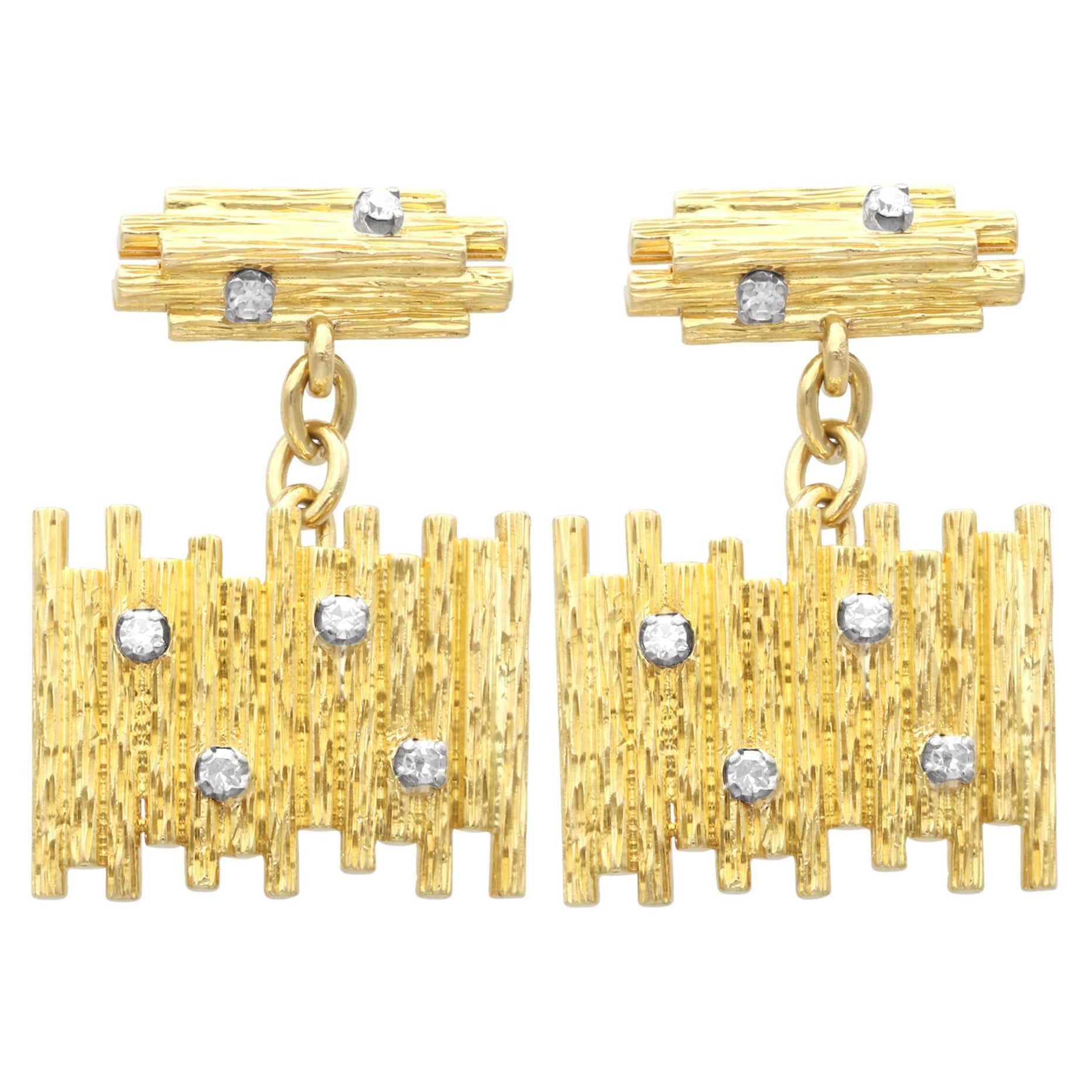 Gemelli vintage in oro giallo 18k e diamanti da 0,24 carati Circa 1970