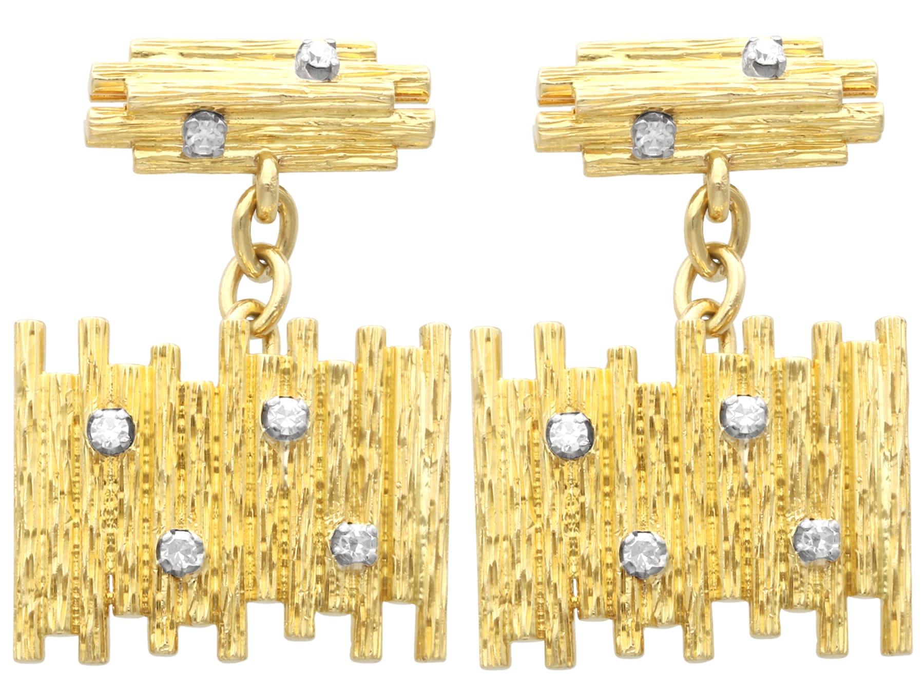 Vintage 0.24 Carat Diamond and 18k Yellow Gold Cufflinks Circa 1970