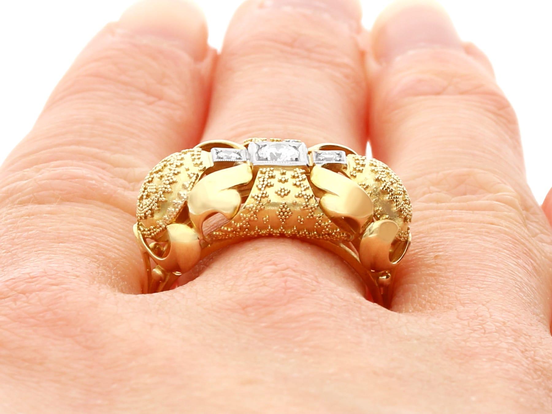 Vintage 0.28 Carat Diamond and 14 Karat Yellow Gold Dress Ring, Art Deco For Sale 3