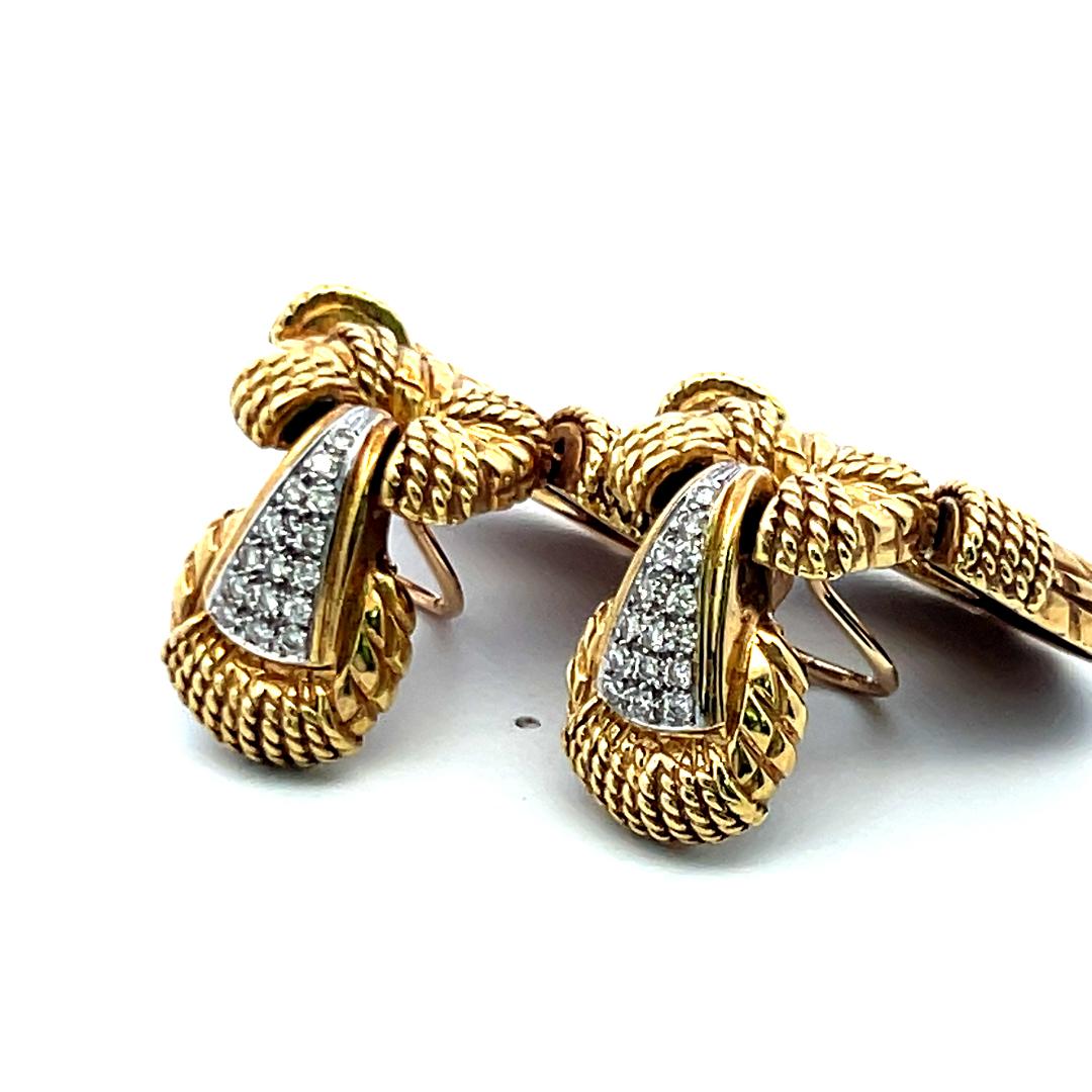 Vintage 0,36ct Runder Brillant Diamant 18K Gelbgold Texturierte Tropfenohrringe im Angebot 6