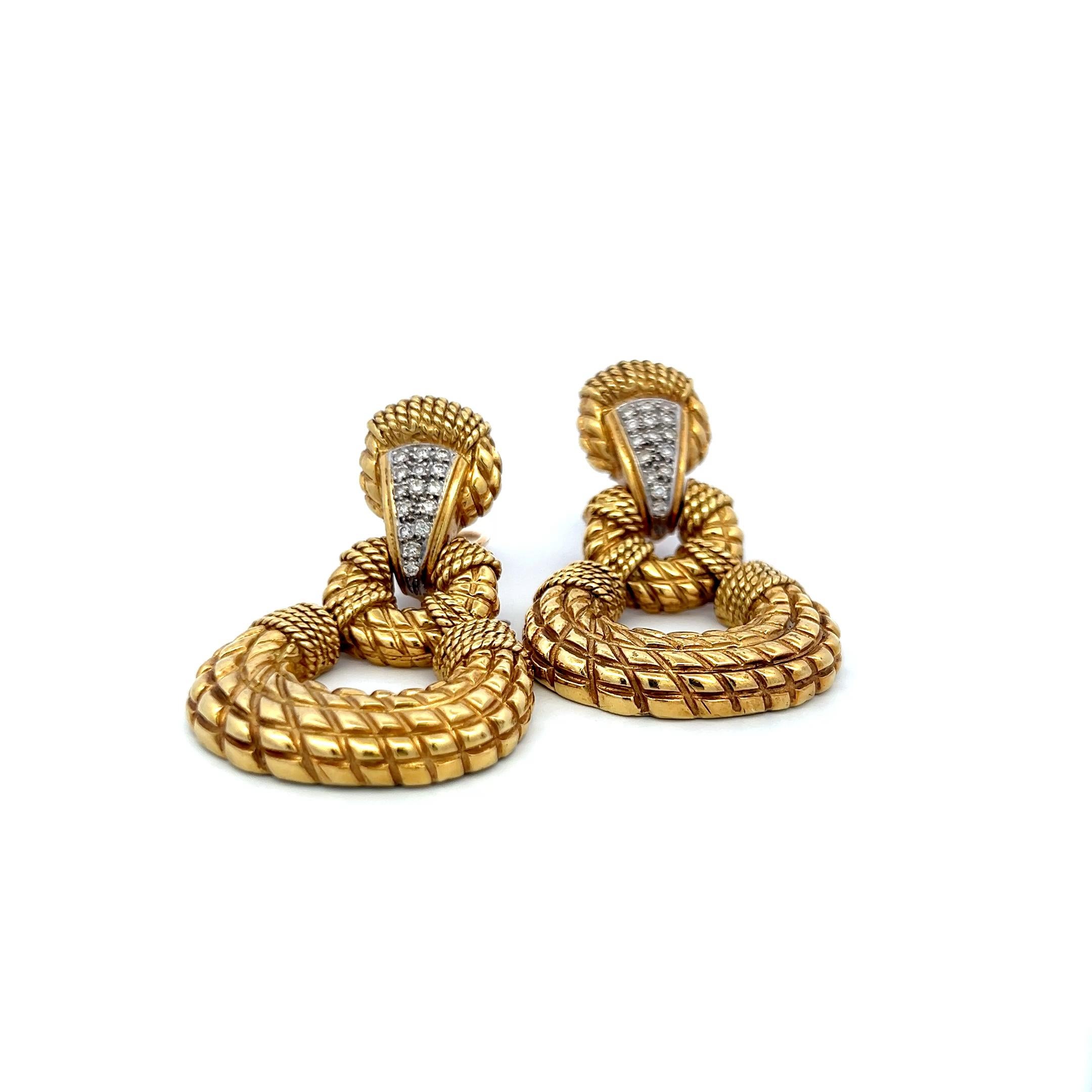 Vintage 0,36ct Runder Brillant Diamant 18K Gelbgold Texturierte Tropfenohrringe Damen im Angebot