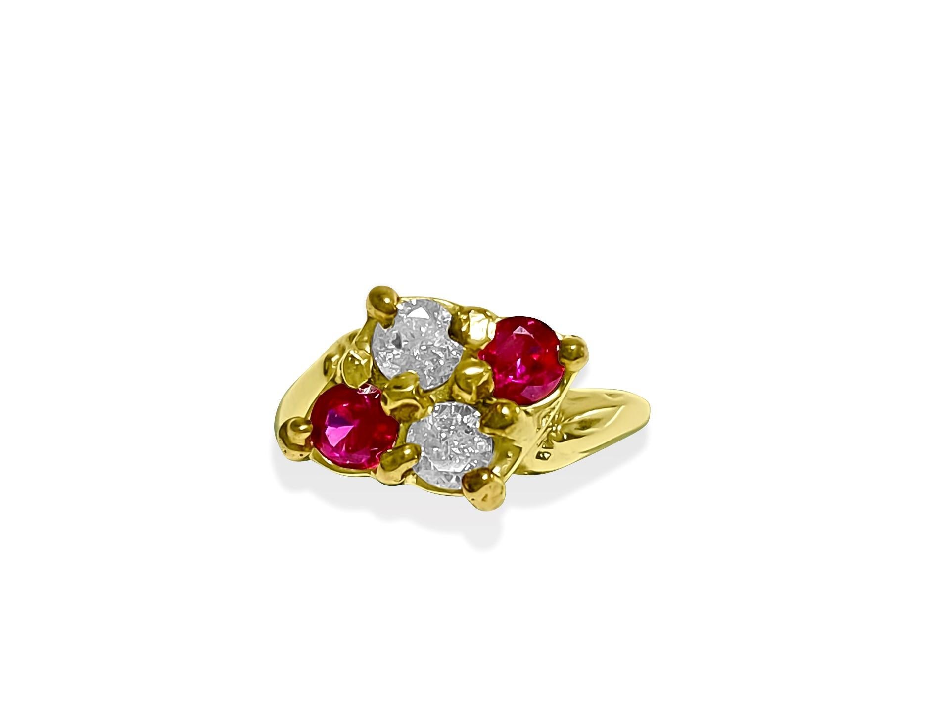 Round Cut Vintage 0.40 Carat Ruby Diamond Cocktail Ring in 14 Karat Yellow Gold For Sale