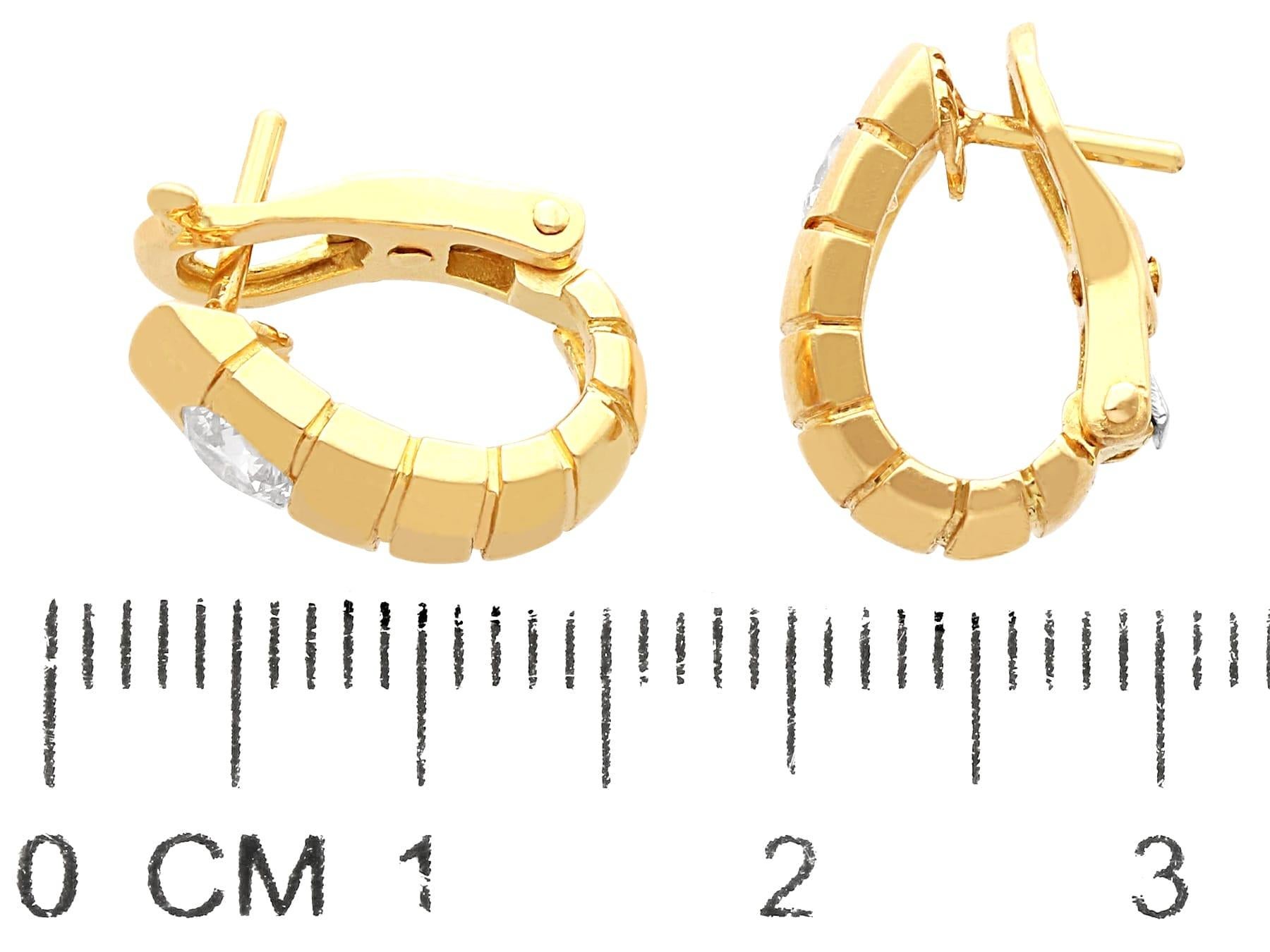 Women's or Men's Vintage 0.40 Carat Diamond and 18k Yellow Gold Earrings, circa 1980 For Sale