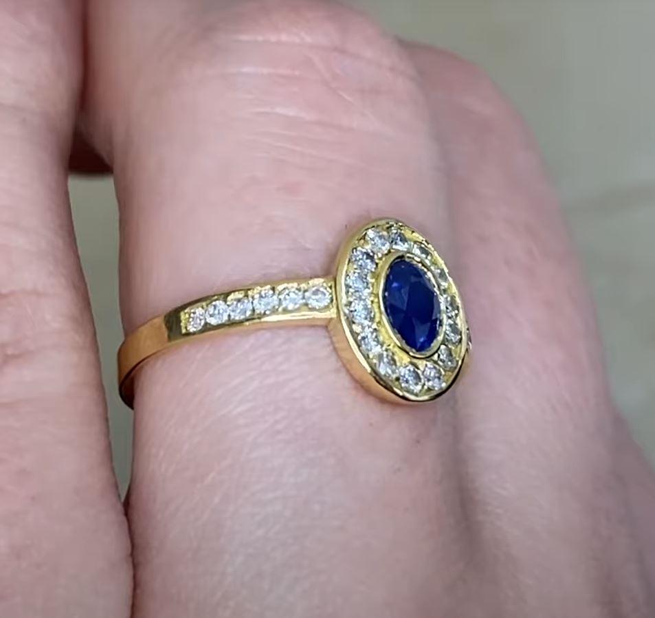Vintage 0.40ct Oval Cut Sapphire Engagement Ring, Diamond Halo, 18k Yellow Gold For Sale 1