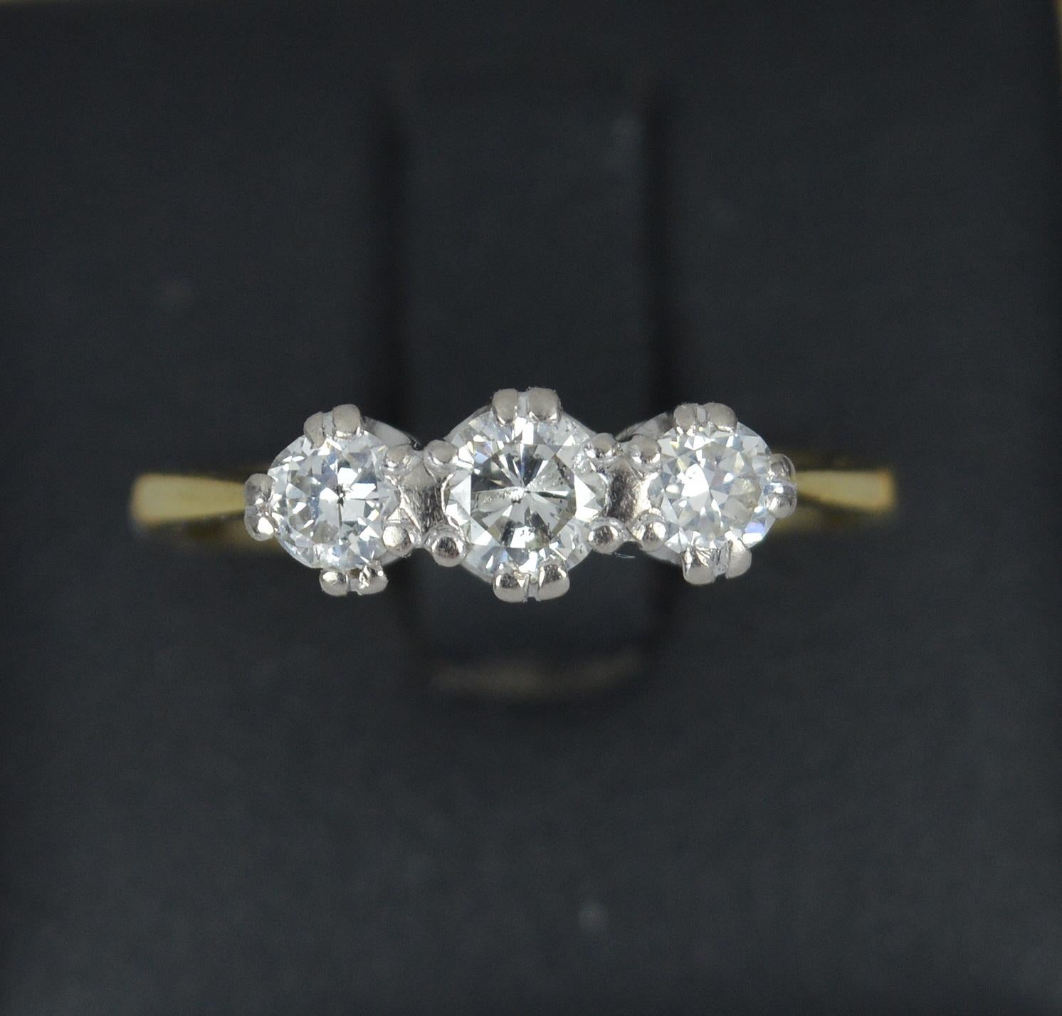 Women's Vintage 0.50 Carat Diamond and 18 Carat Gold Trilogy Ring For Sale