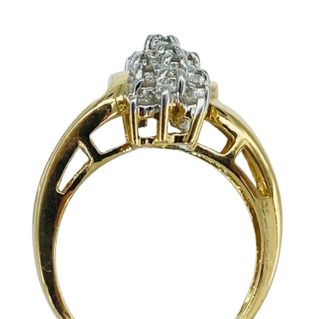 Vintage 0.50 Carat Diamonds Cluster Ring 14k Gold For Sale 1