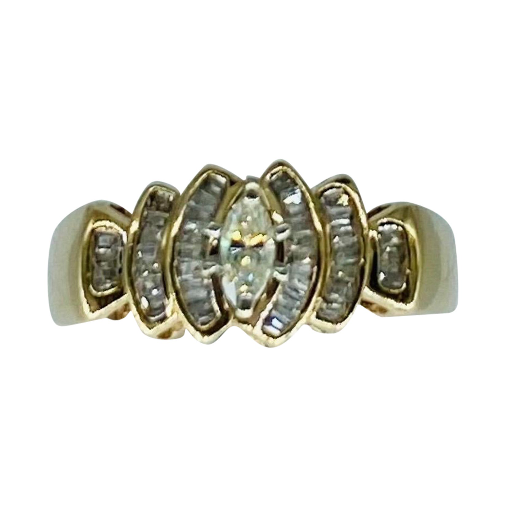 Bague de fiançailles vintage avec diamant marquise de 0,50 carat