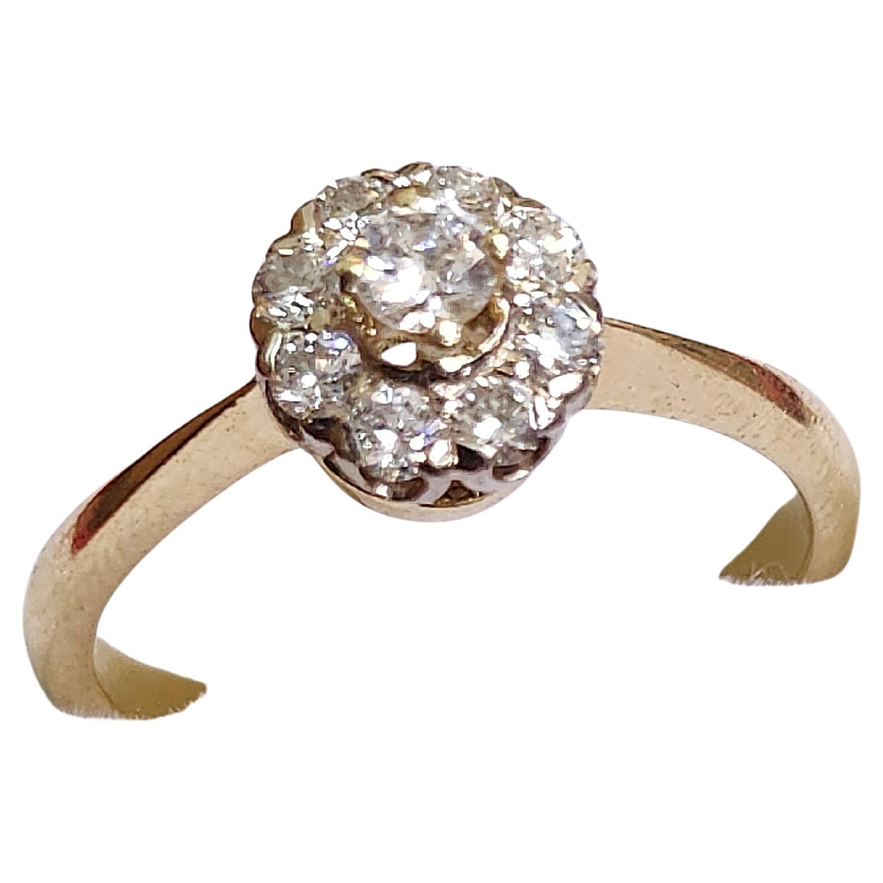 Vintage 0.50 Carats Solitaire Gold Ring For Sale 2
