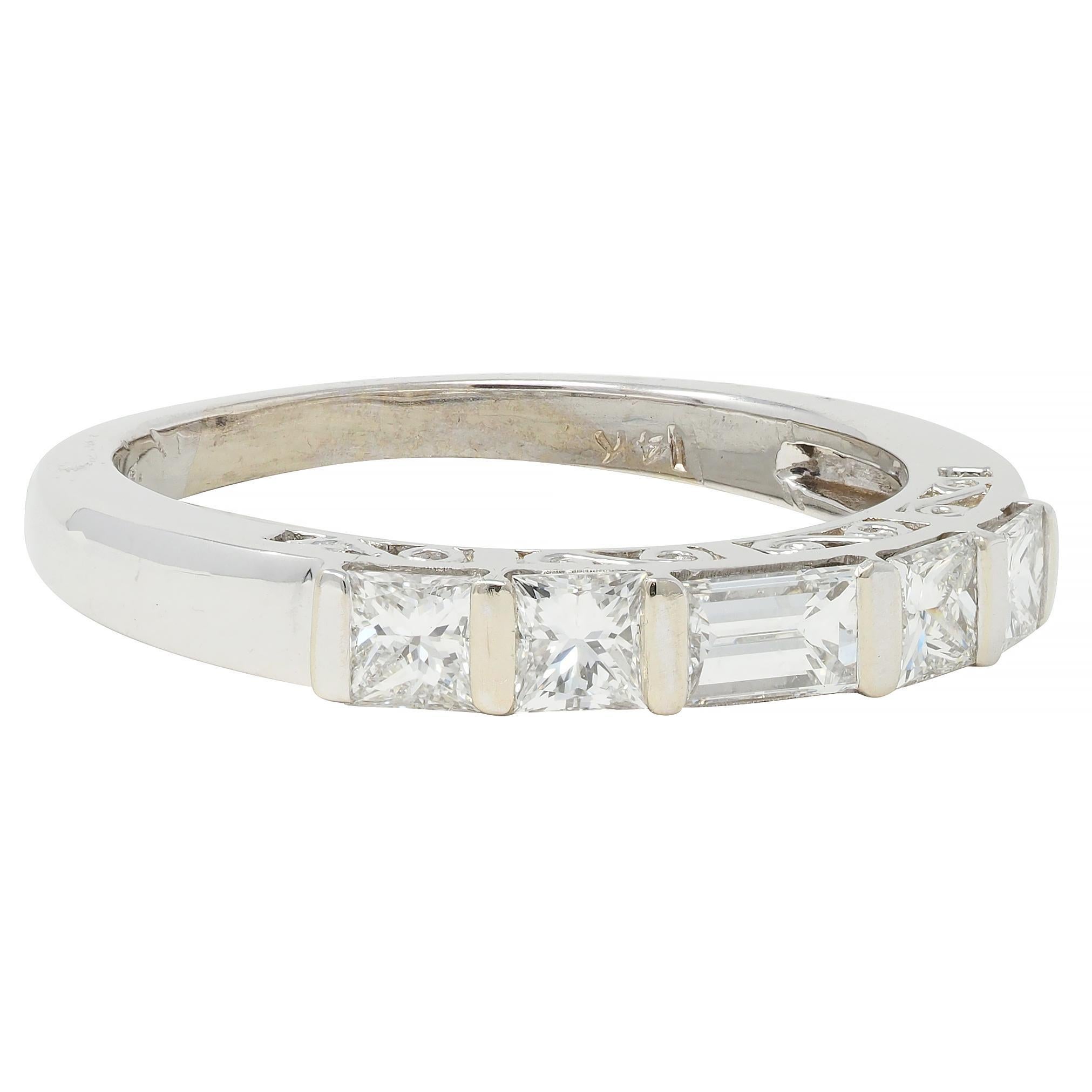 Contemporary Vintage 0.50 CTW Princess Cut Diamond 14 Karat Gold Scroll Wedding Band Ring For Sale