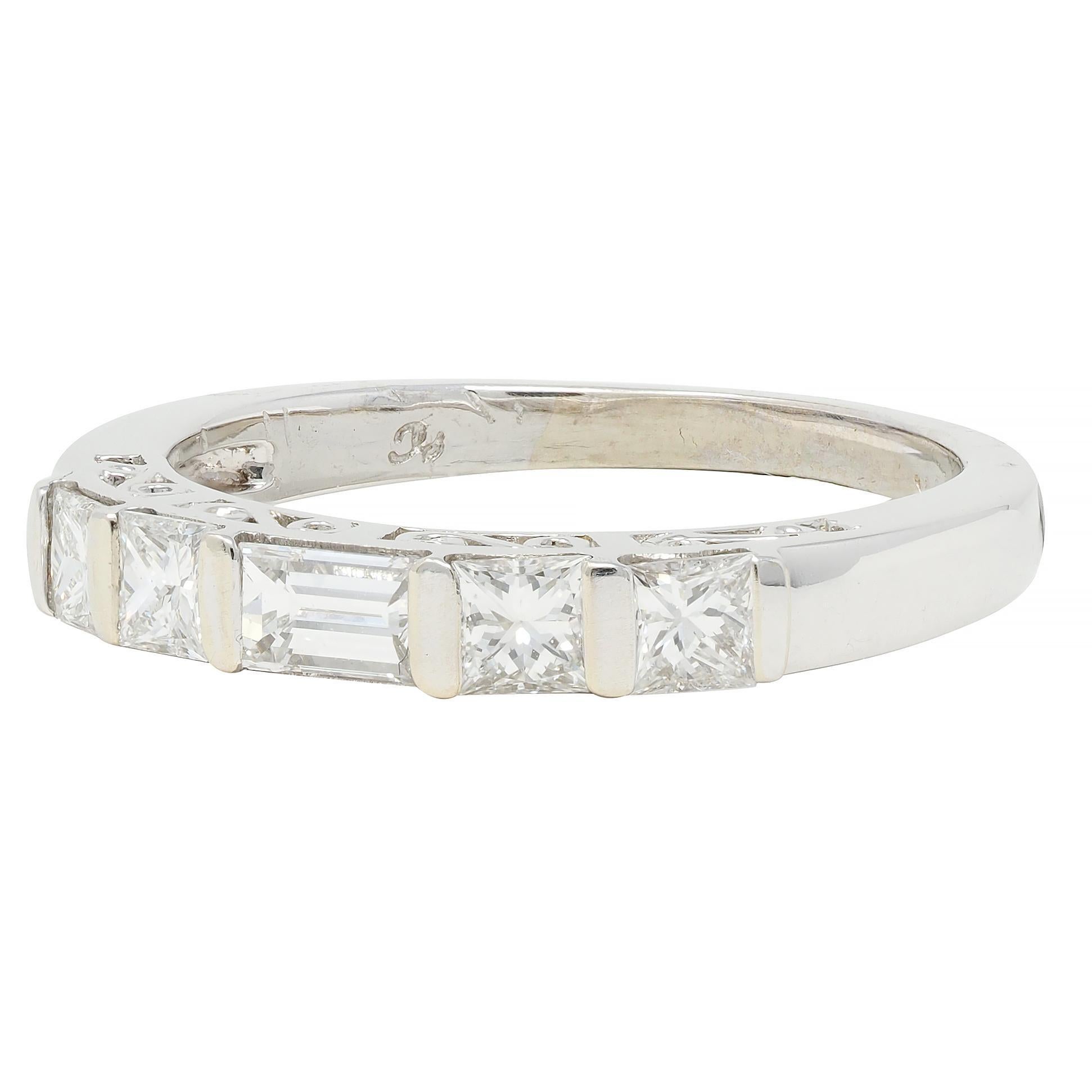 Vintage 0.50 CTW Princess Cut Diamond 14 Karat Gold Scroll Wedding Band Ring For Sale 1