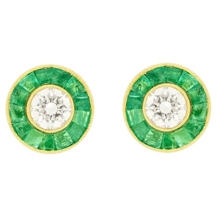 Orecchini d
epoca con diamanti e smeraldi da 0,50 ct, anni 
80 ca. in vendita