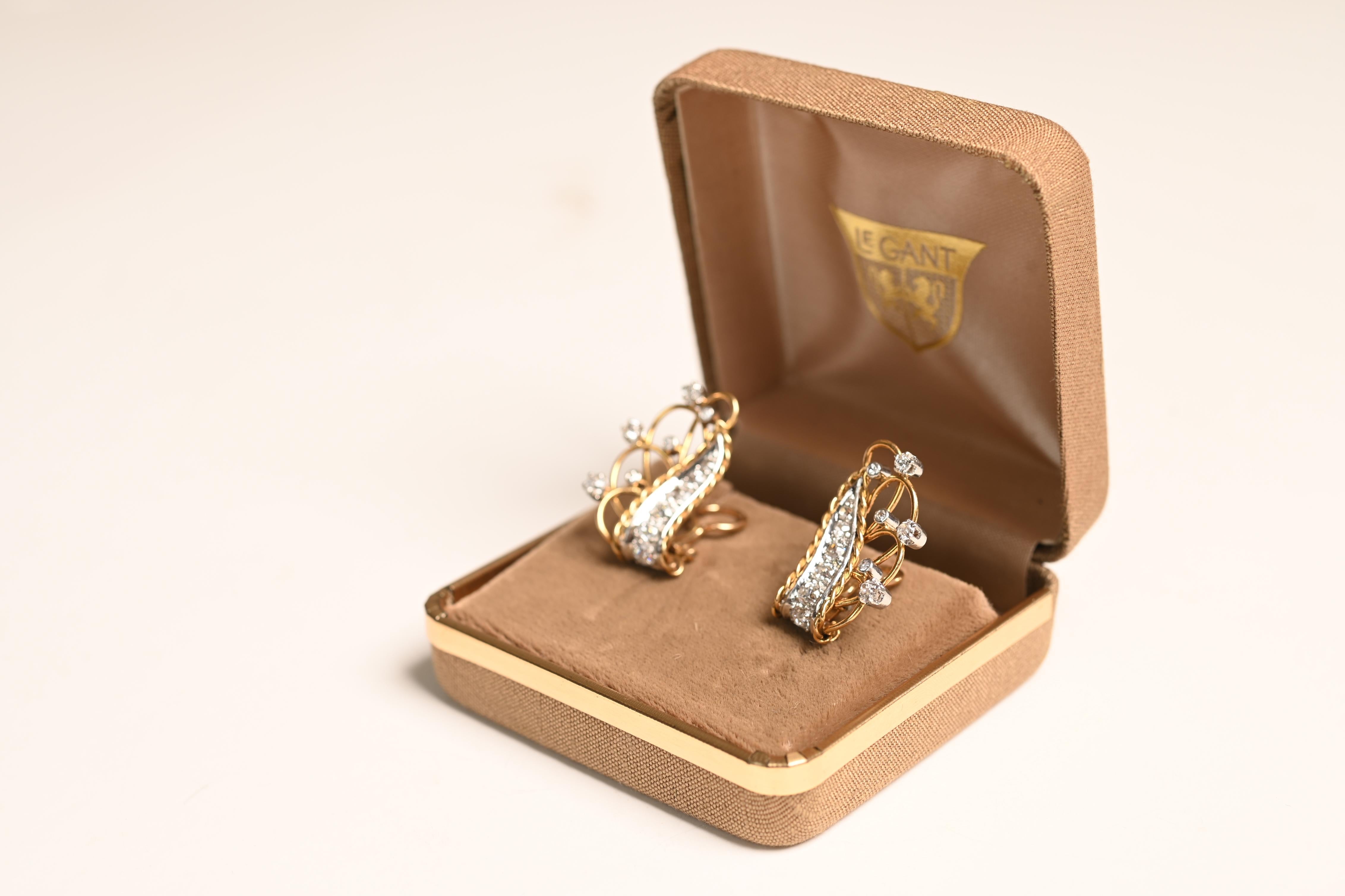 Ohrringe aus Gold mit Diamanten im alteuropäischen Schliff ( ca. 0,5 Karat) und Gold (Retro) im Angebot