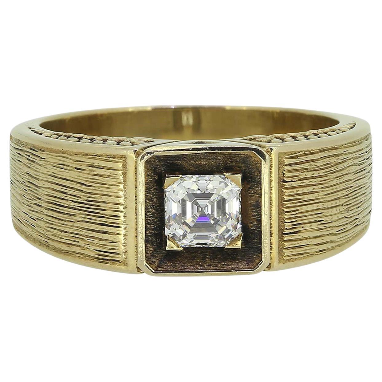 Vintage 0.56 Carat Asscher Cut Diamond Ring For Sale