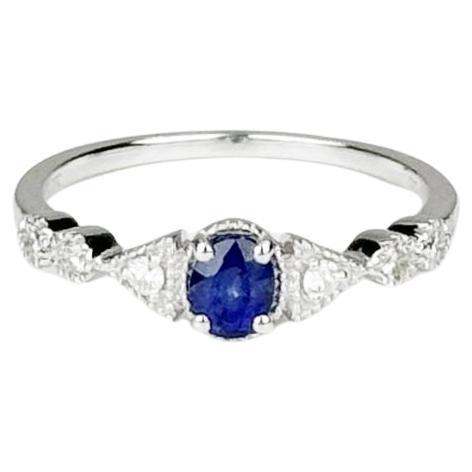 Anillo vintage de diamantes con zafiro azul de Sri Lanka de 0,56 ct en oro blanco de 18 quilates